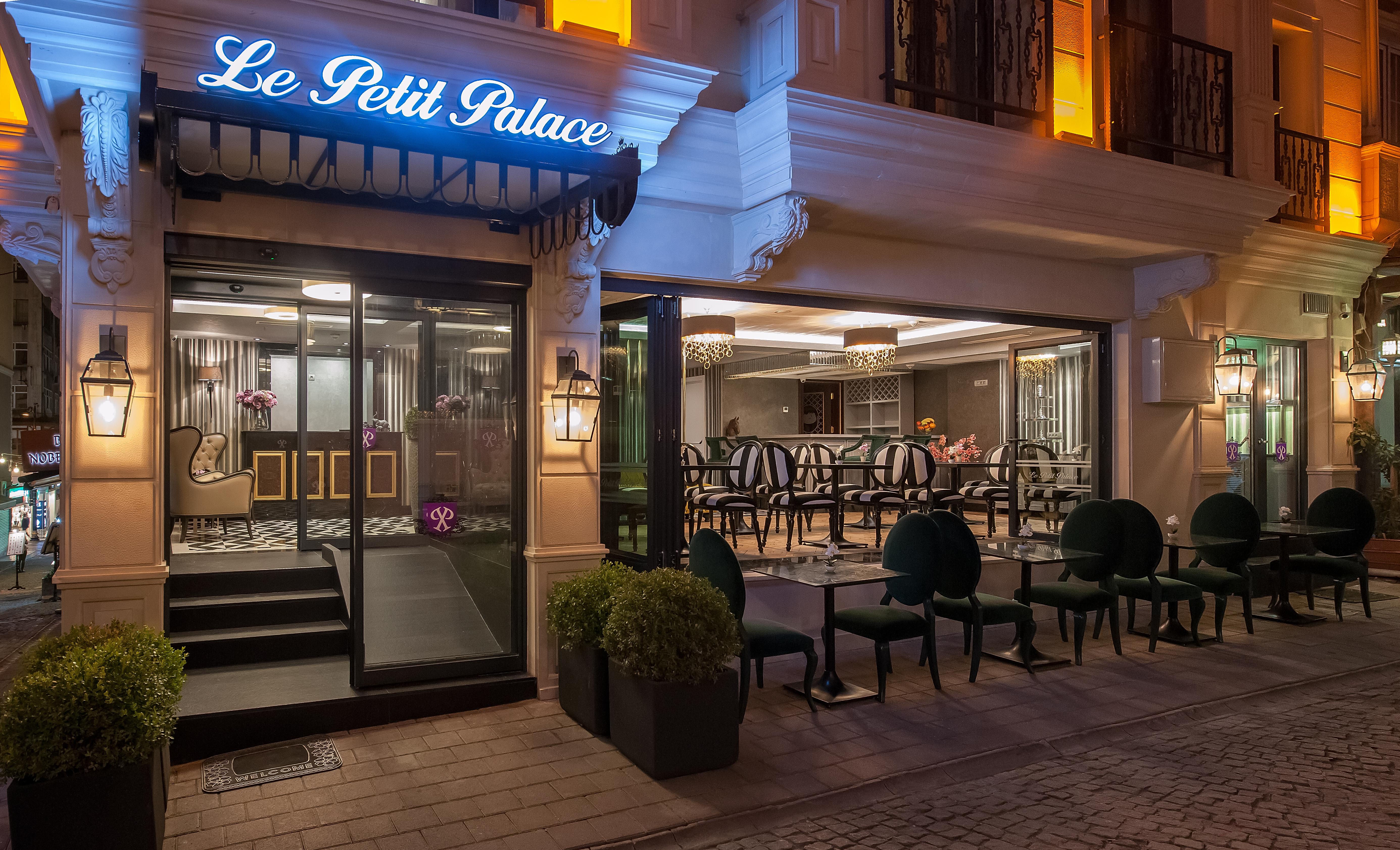 Le Petit Hotel 3*