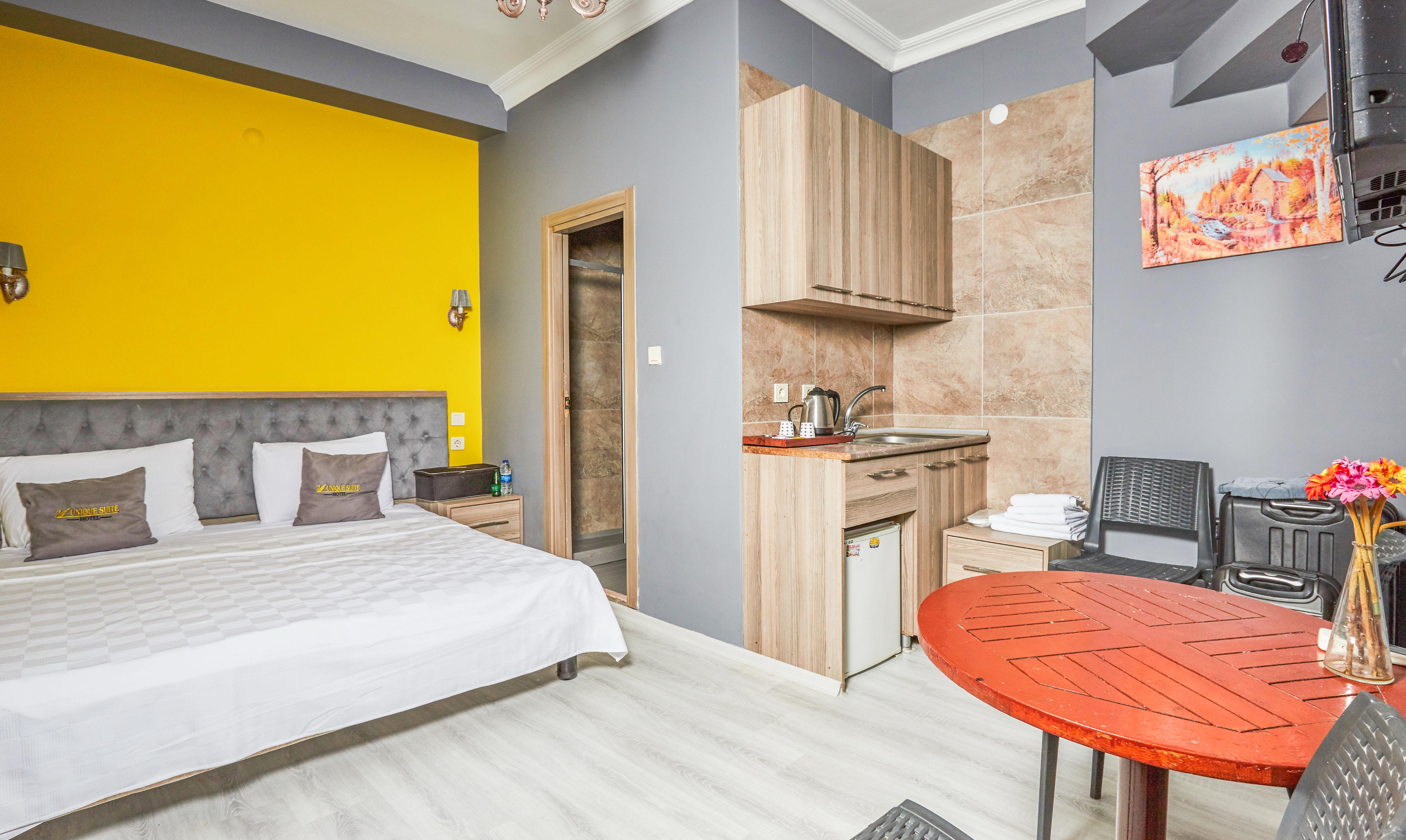 Hotel Unique 3*