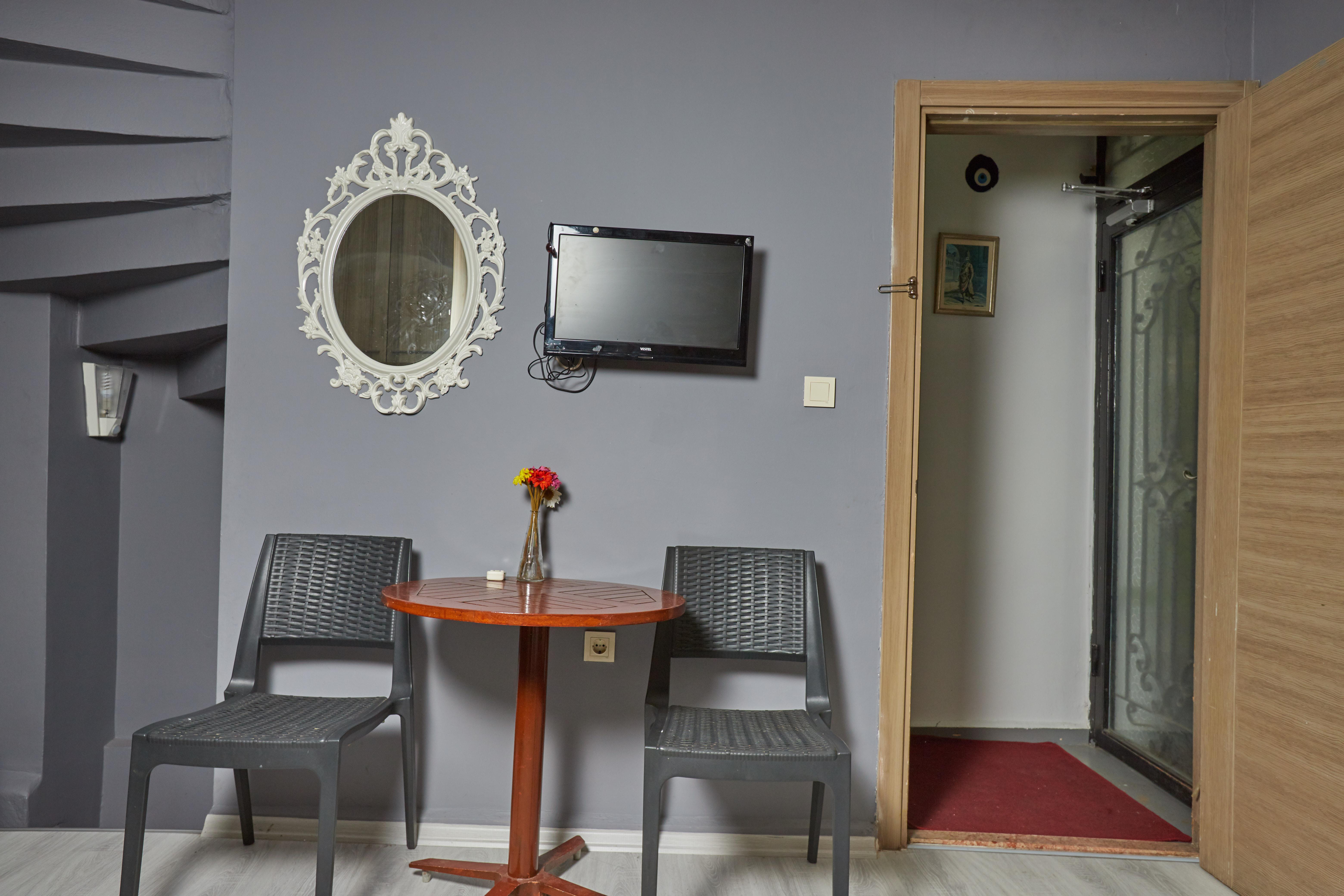 Hotel Unique 3*