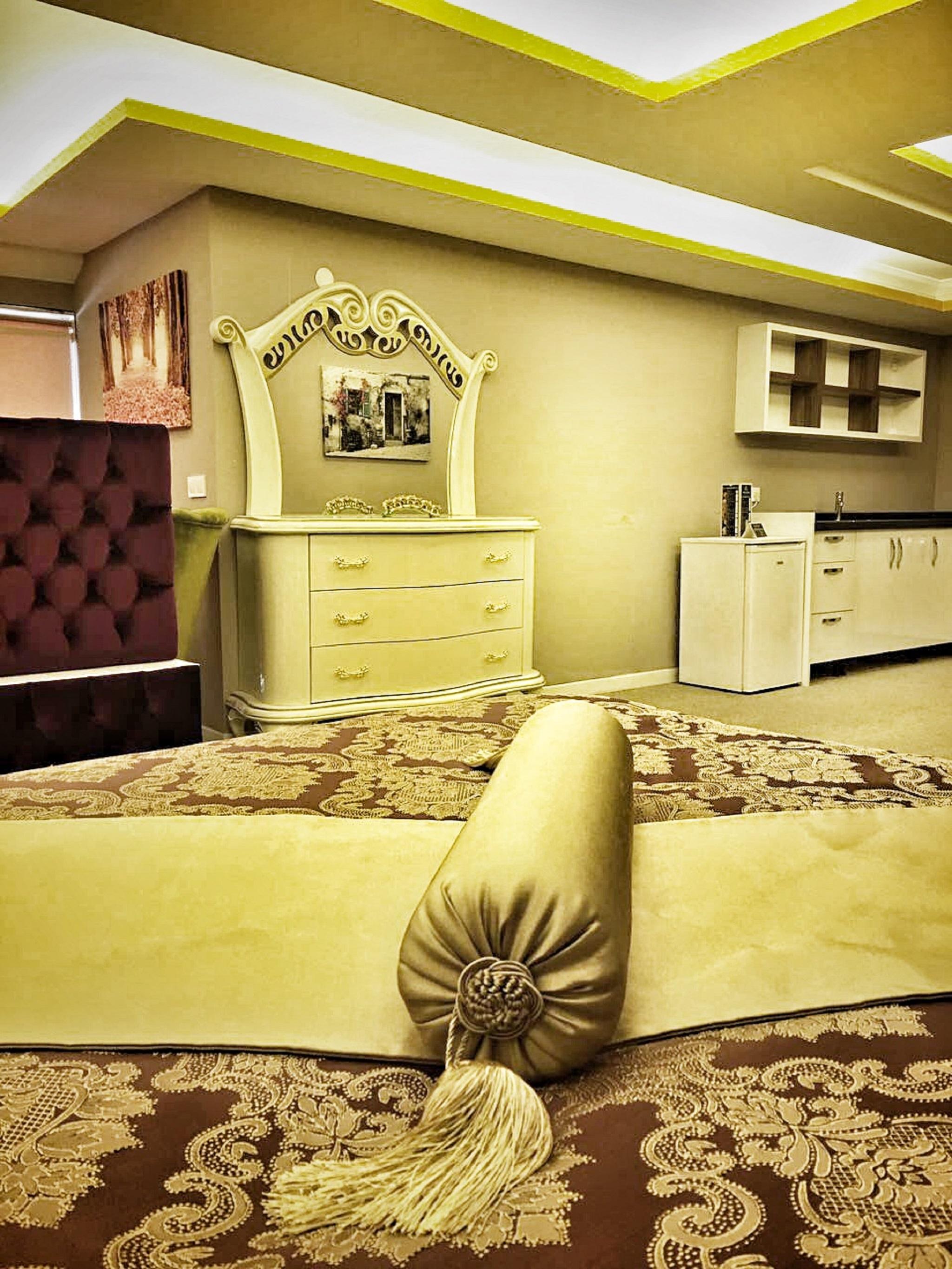 Royal Life Exclusive Hotel 4*