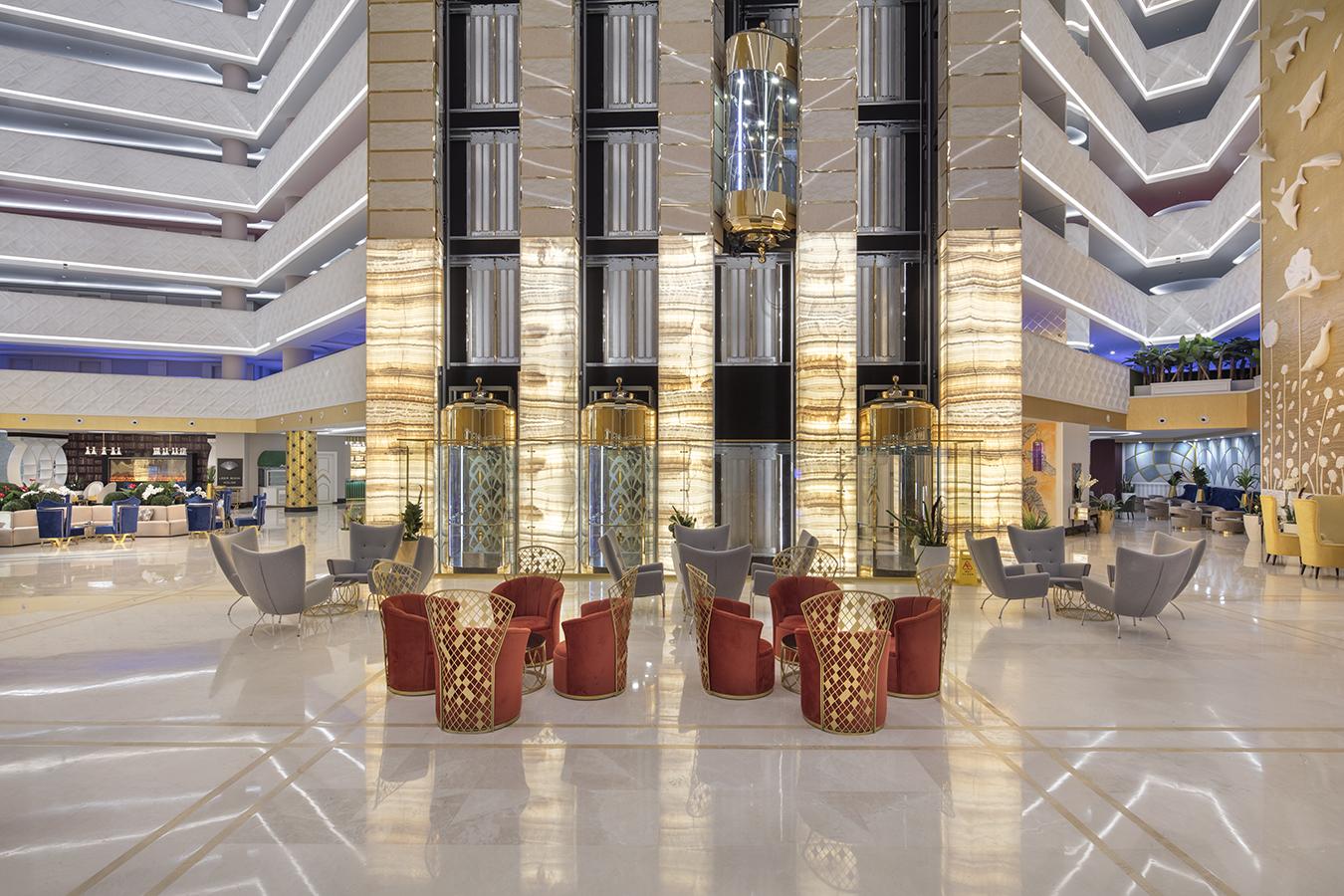 Granada Luxury Hotel 5*