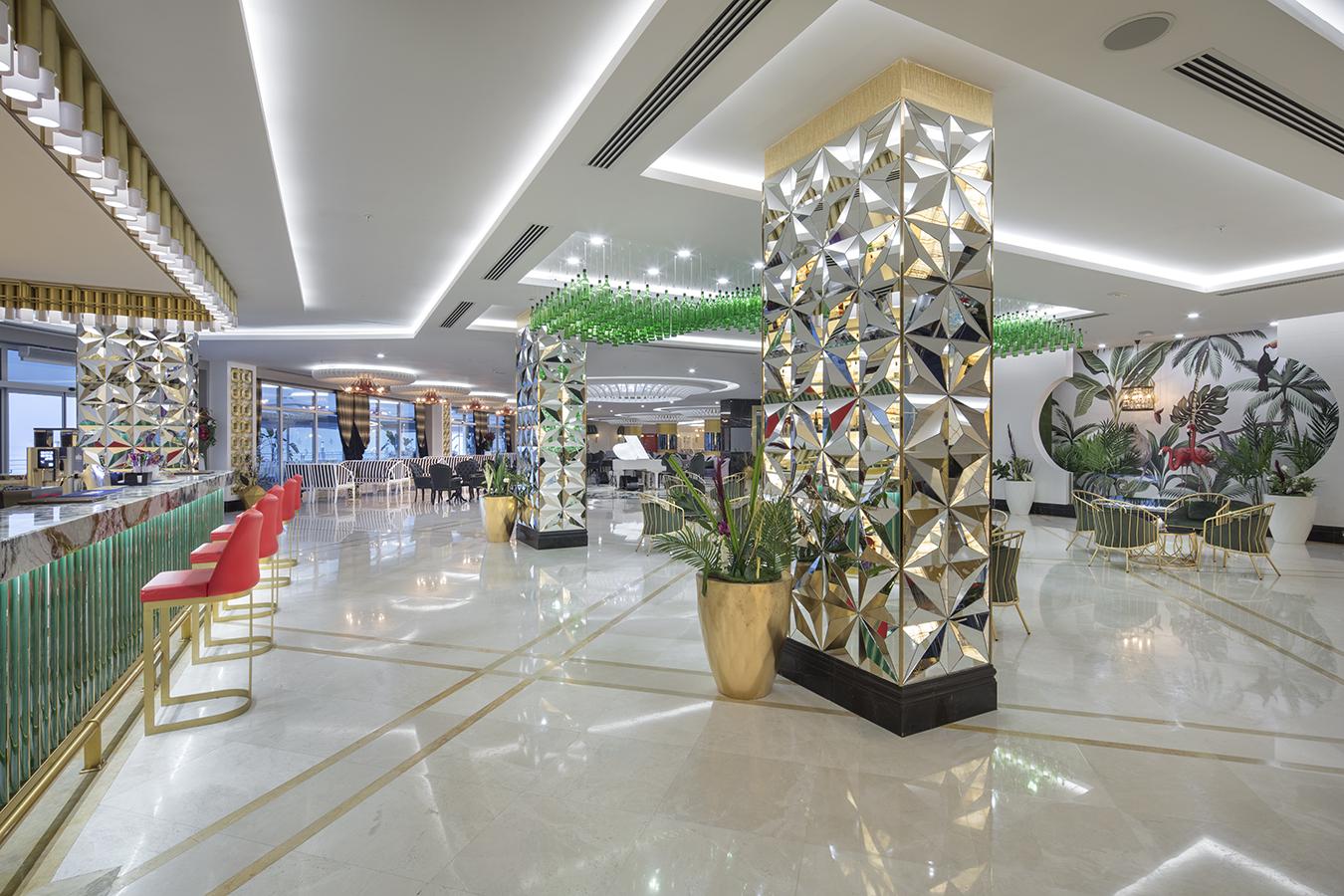 Granada Luxury