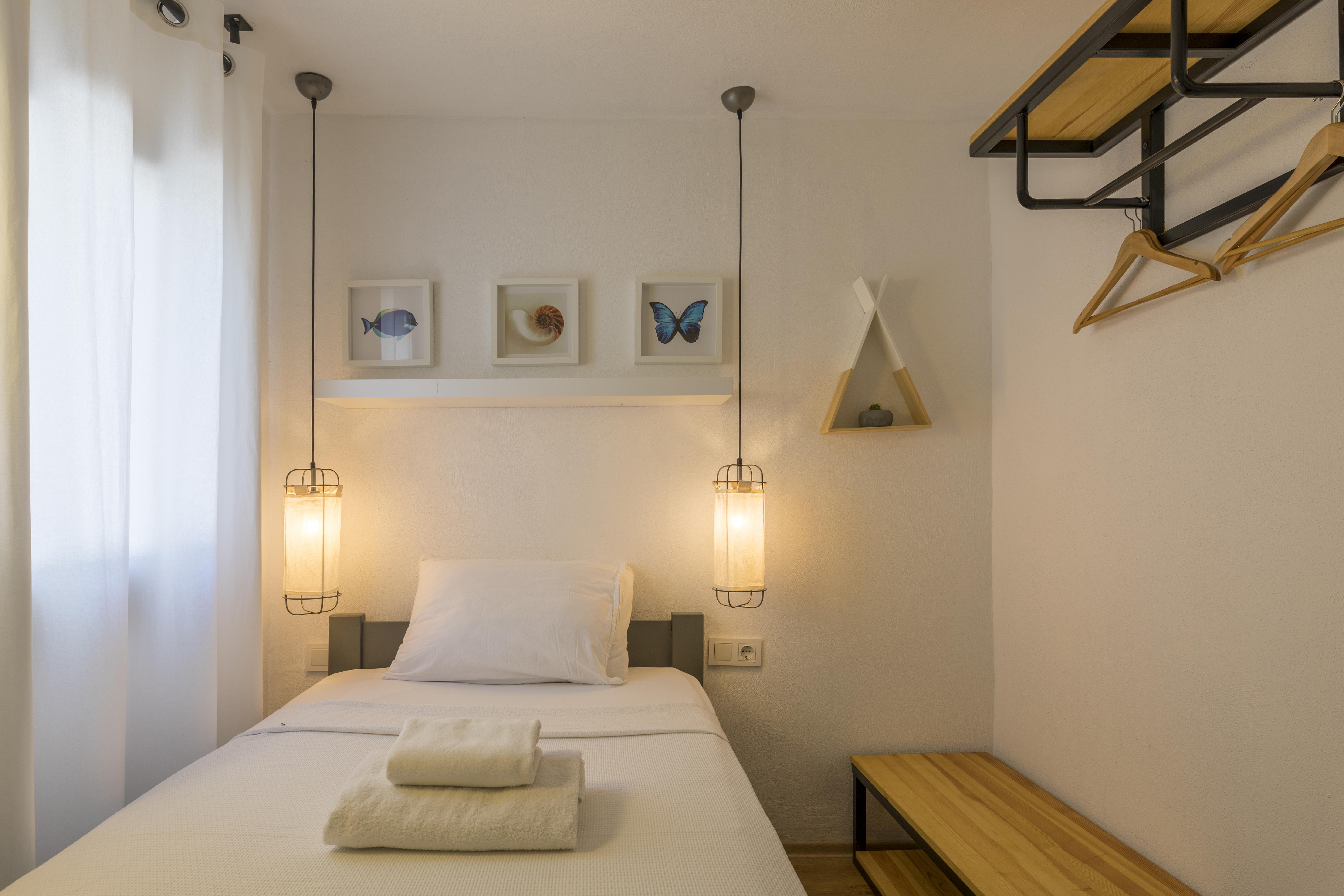 Daphnis Hotel 4*