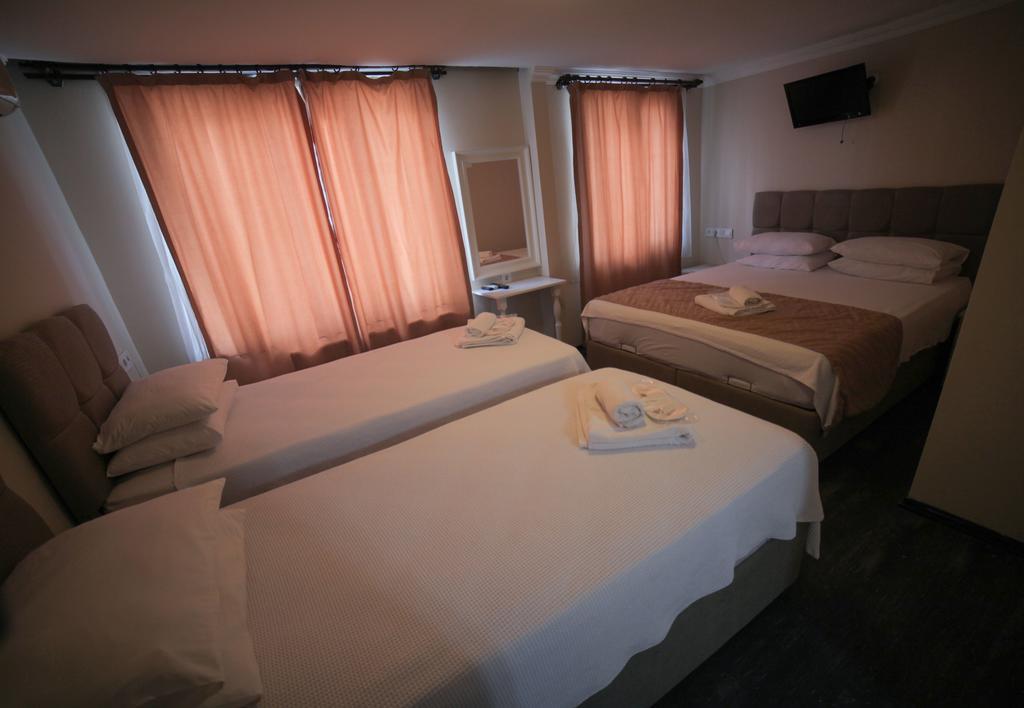 Rose Bouquets Hotel 3*