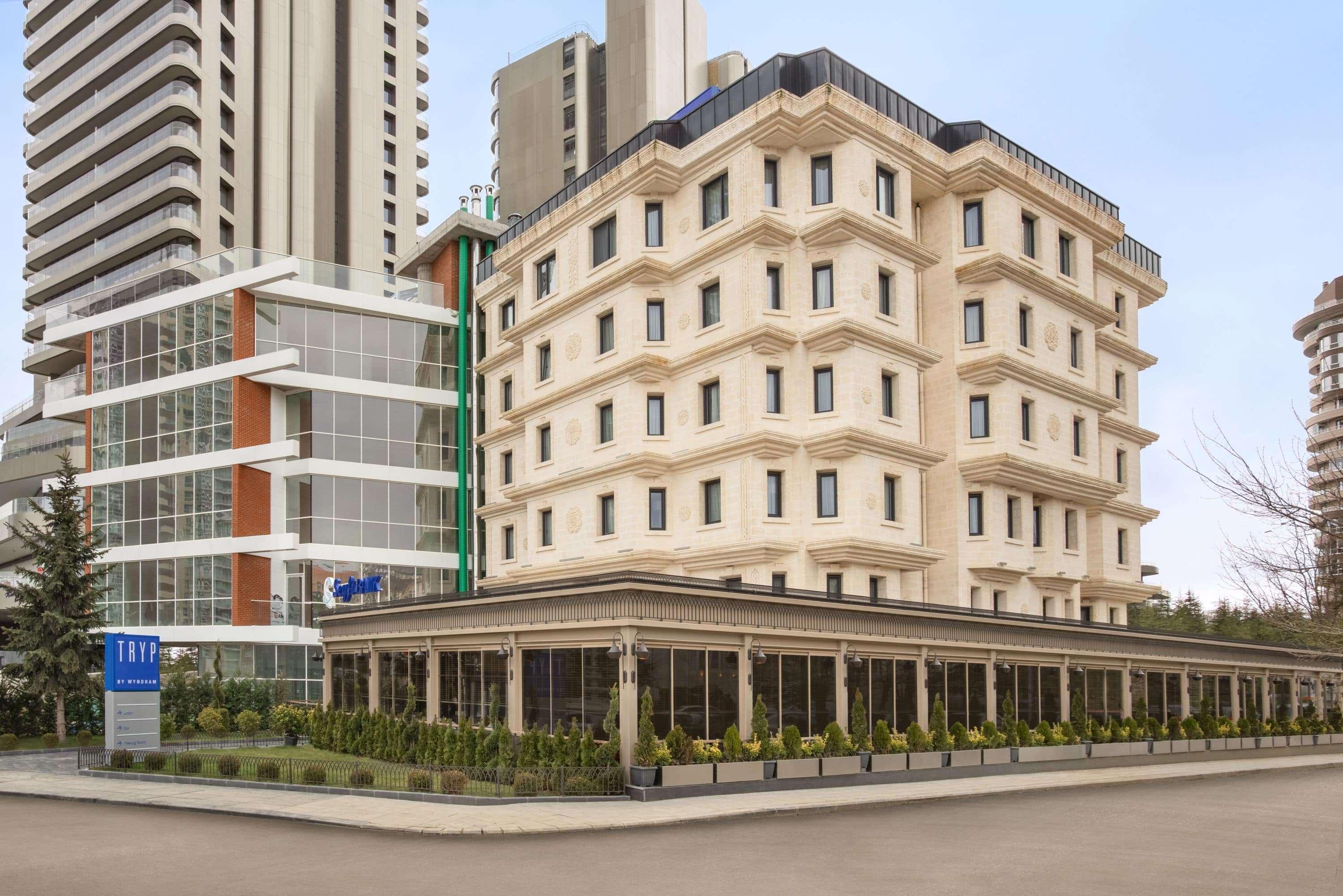 Tryp By Wyndham Oran Ankara