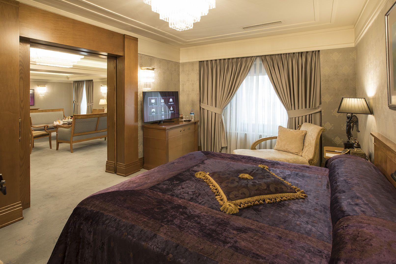 Zorlu Grand 5*
