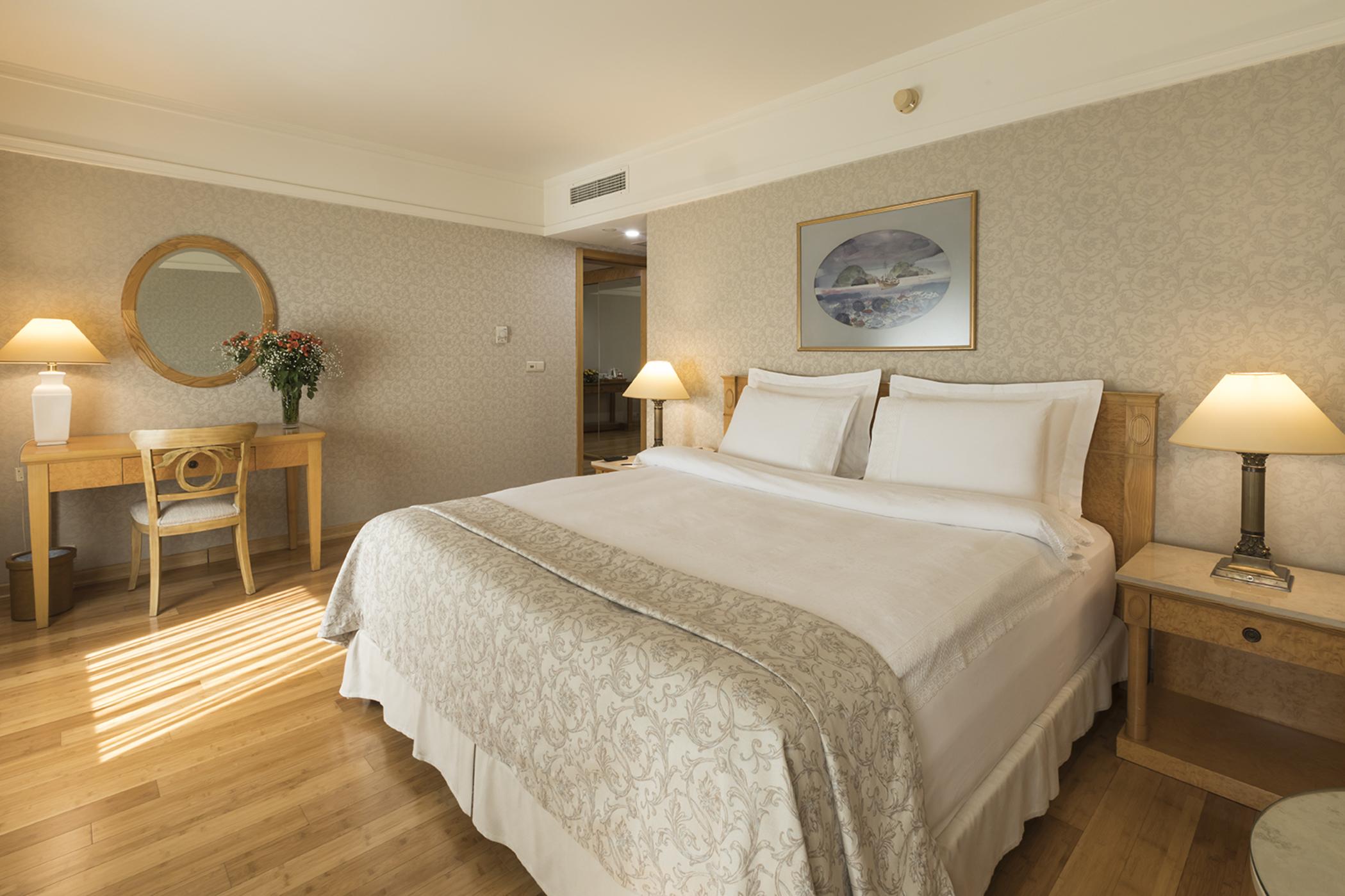 Zorlu Grand 5* Trabzon