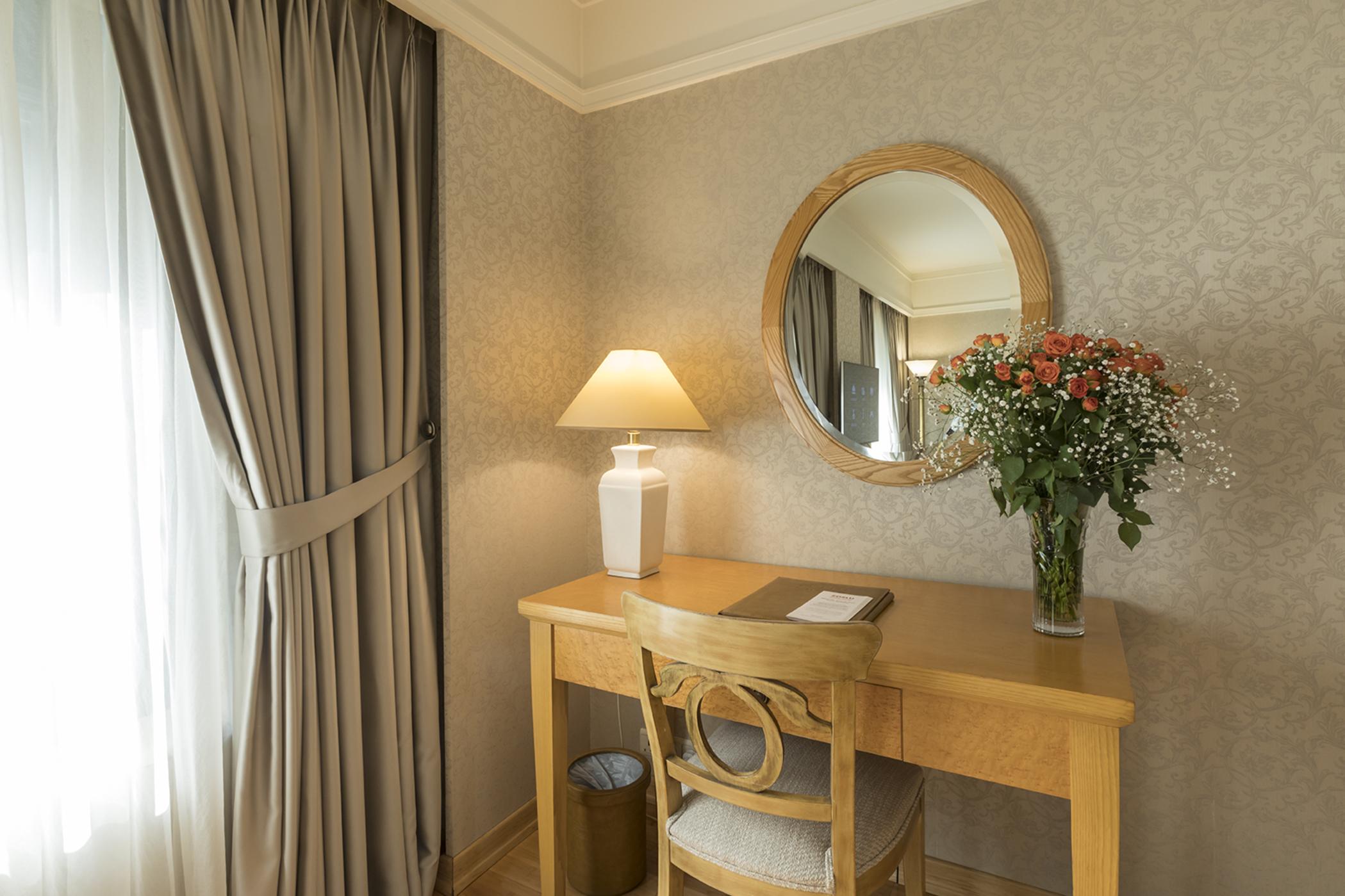 Zorlu Grand 5*