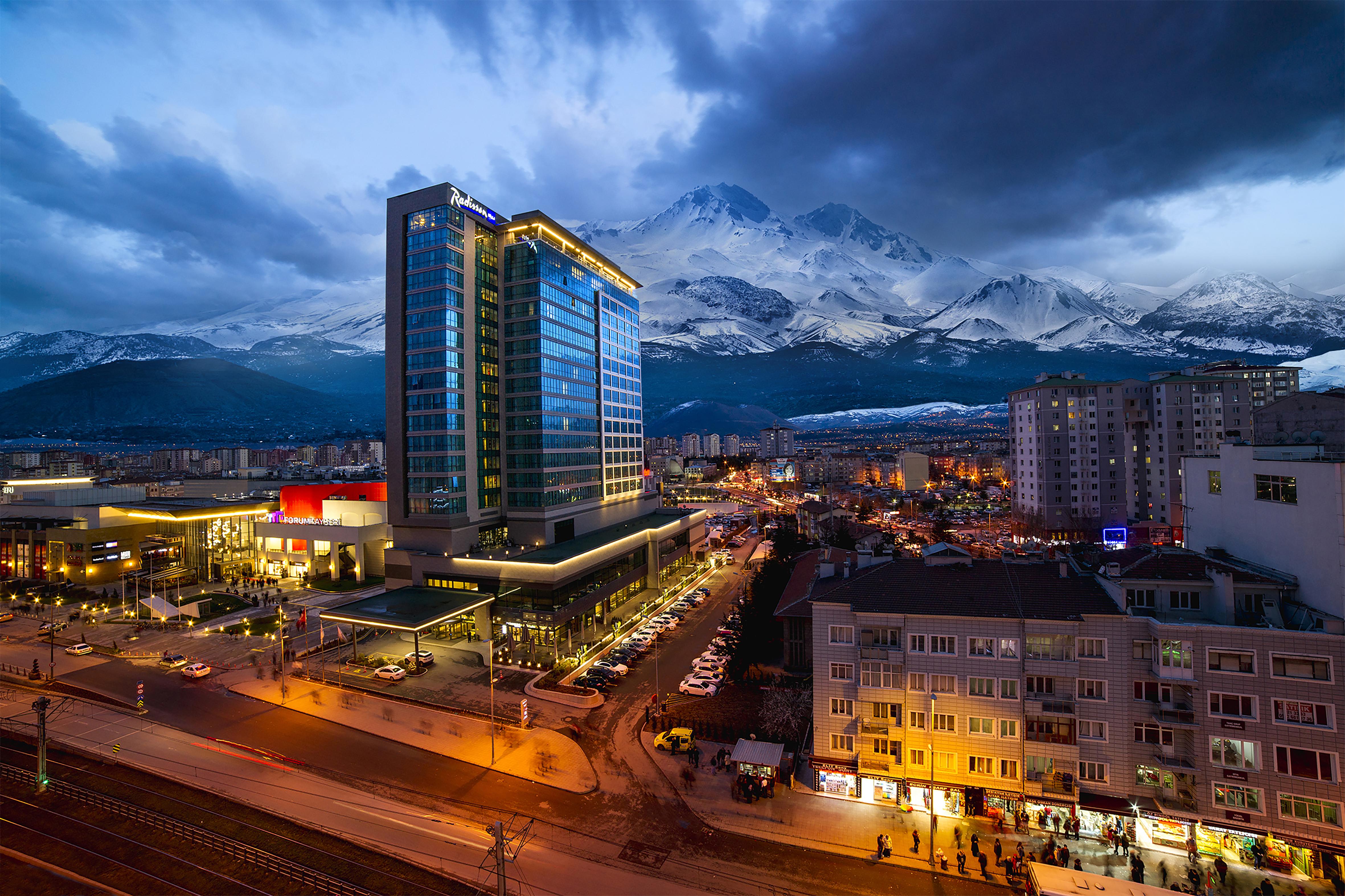 Radisson Blu Hotel,