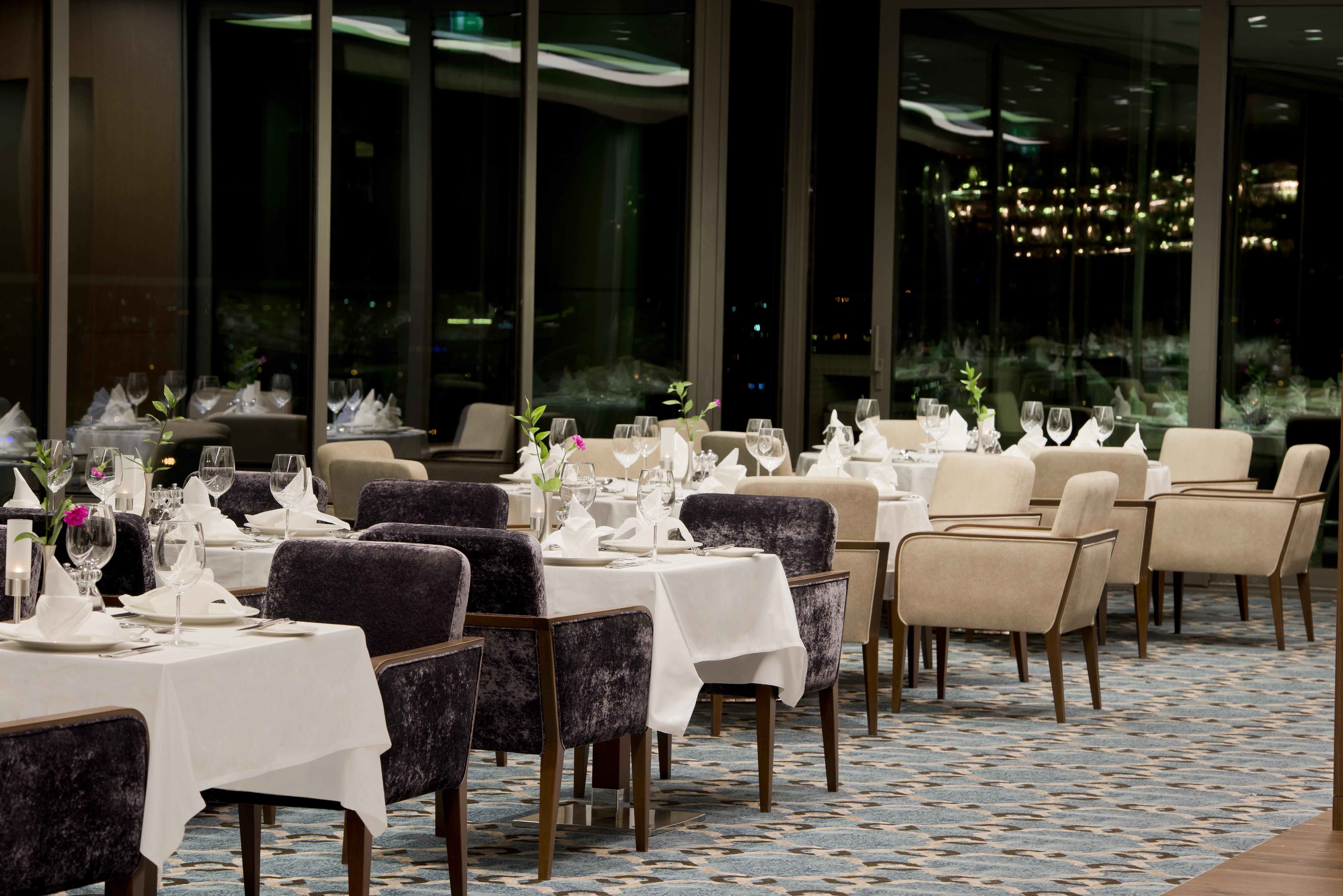 Hotel Radisson Blu Hotel, 5*