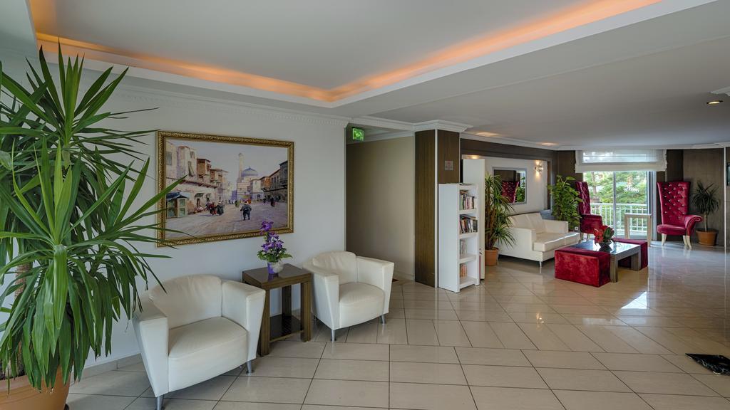 Risus Hotel 3*