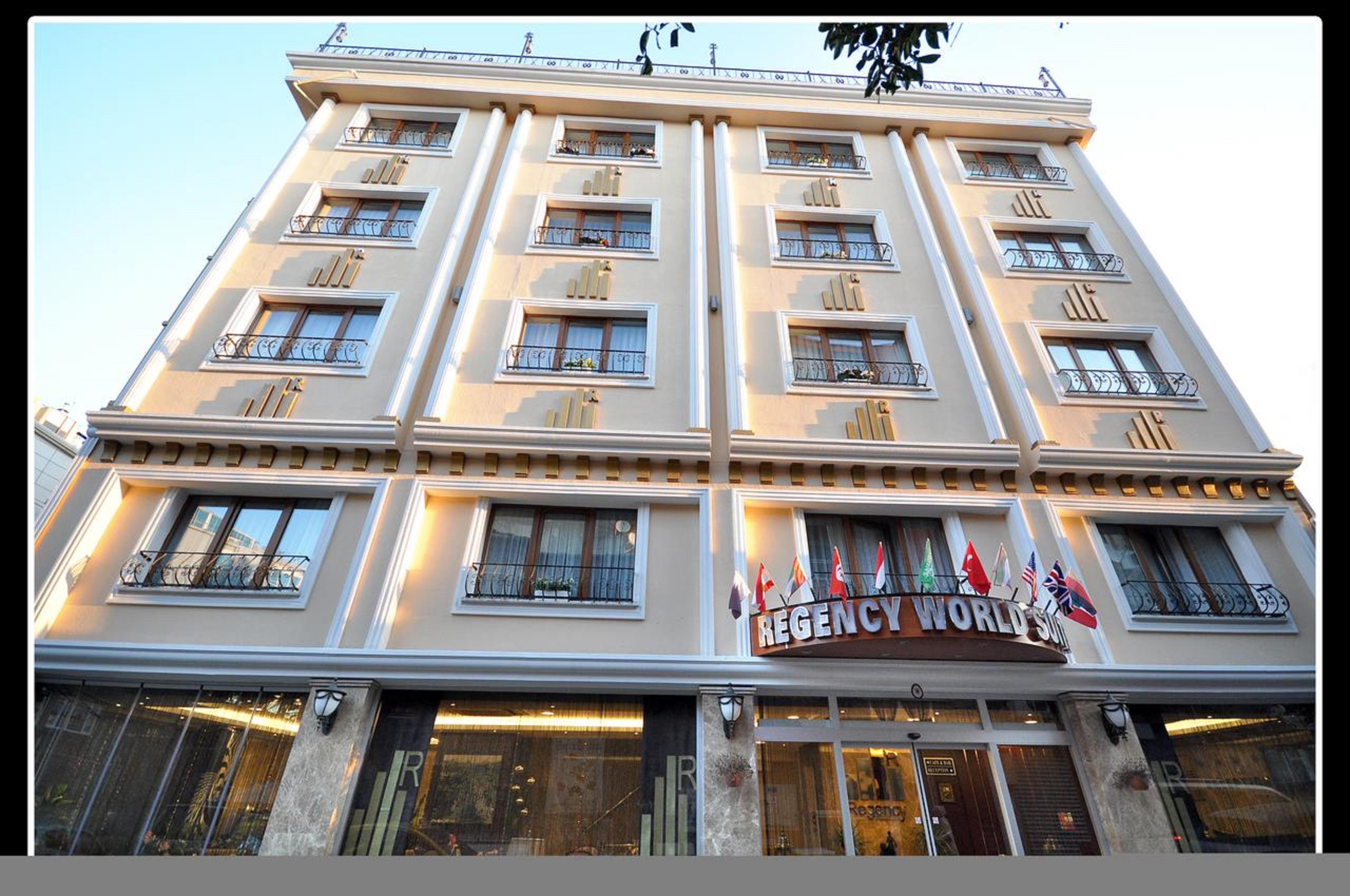 Hotel Regency World