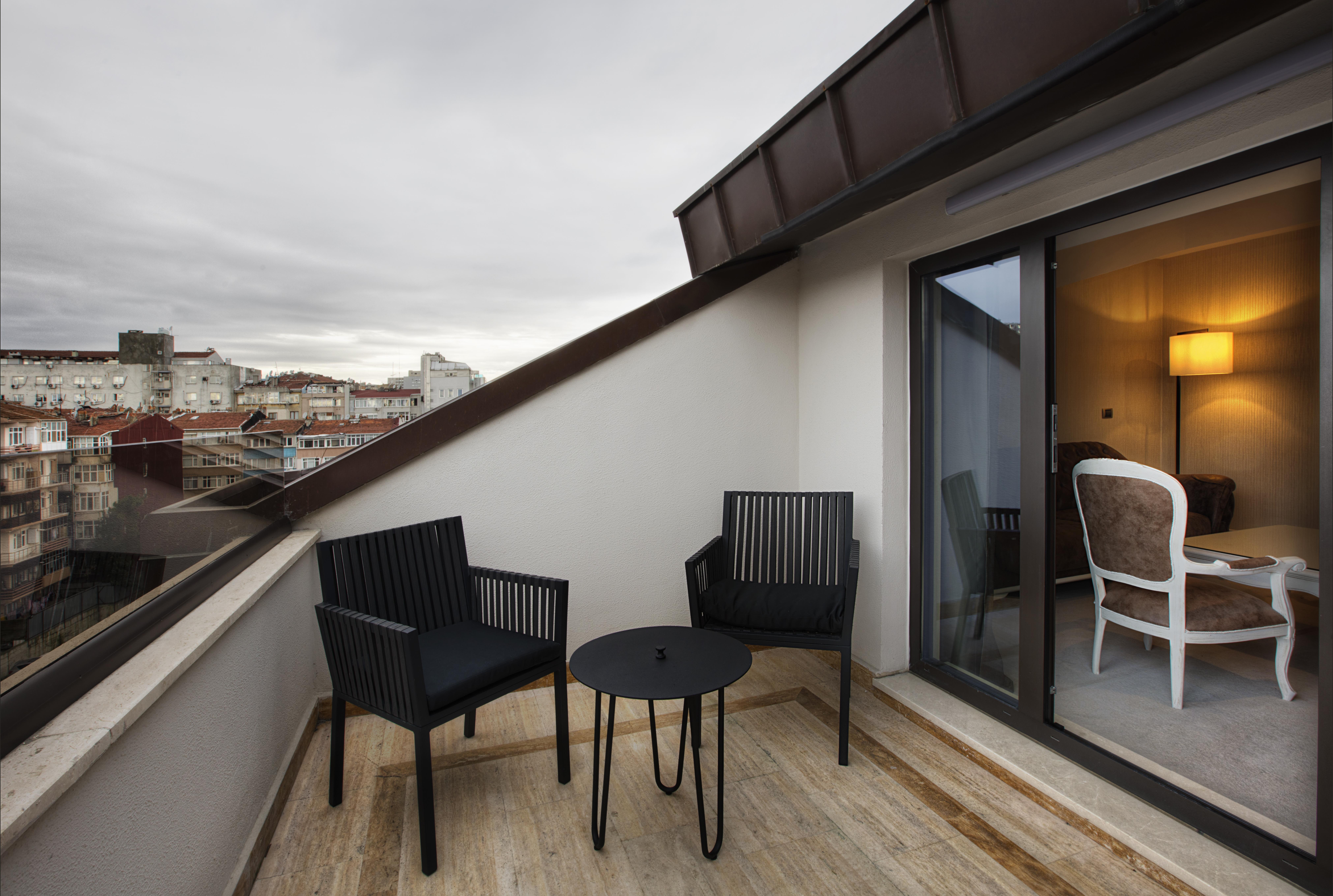 Ottoman's Life Deluxe Hotel