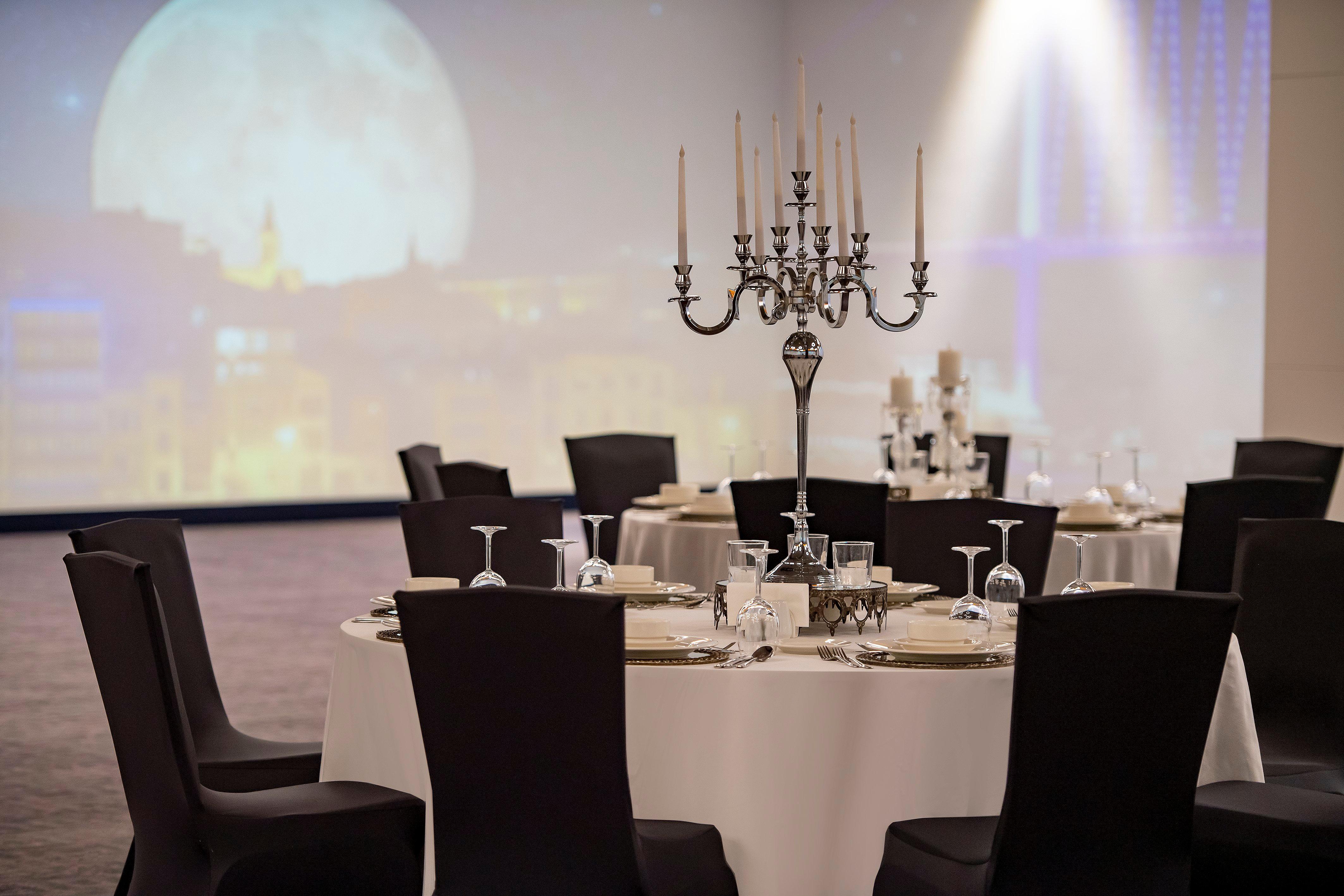 - Duvenonu By Ihg Hotel