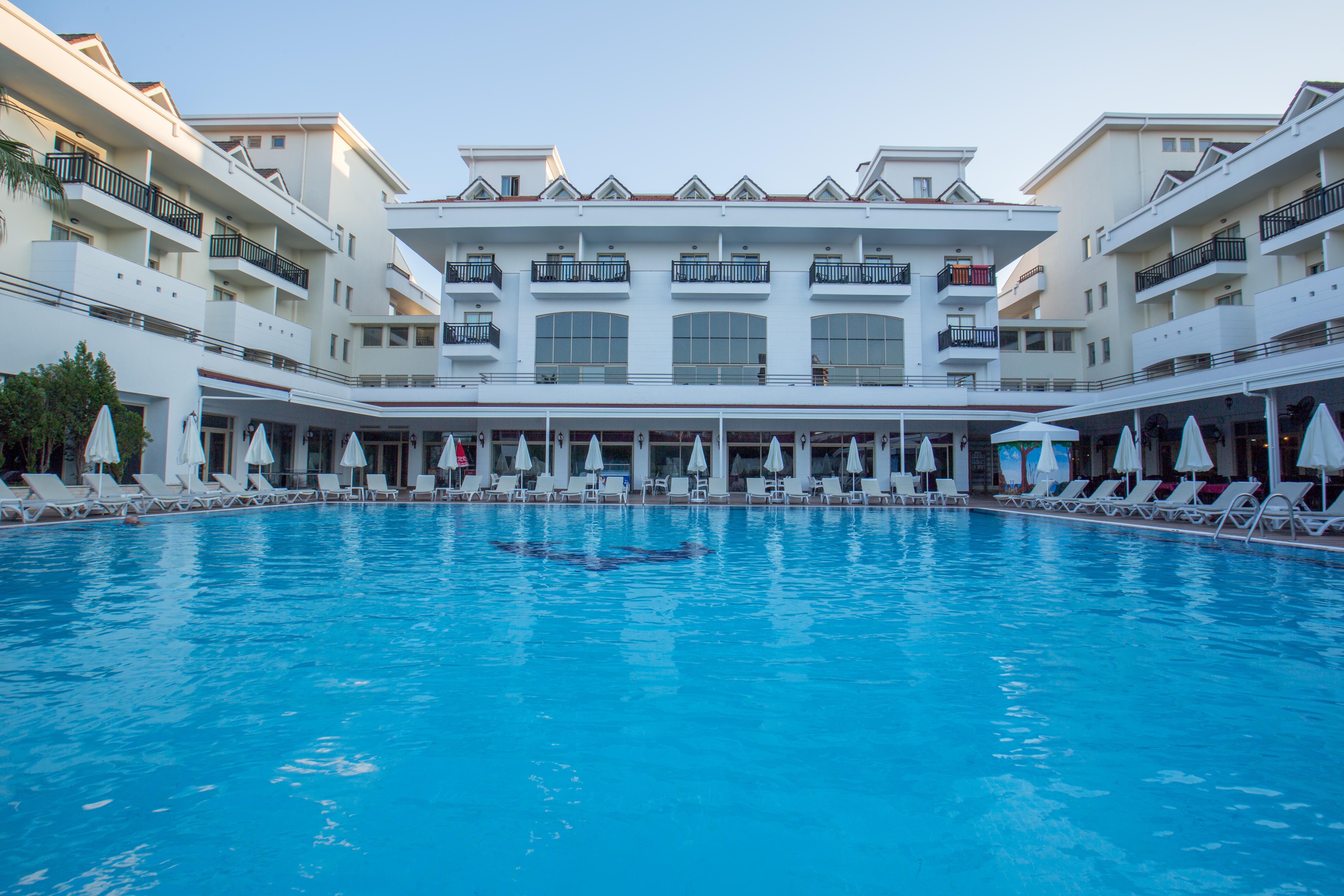 Aquamarin & 4*