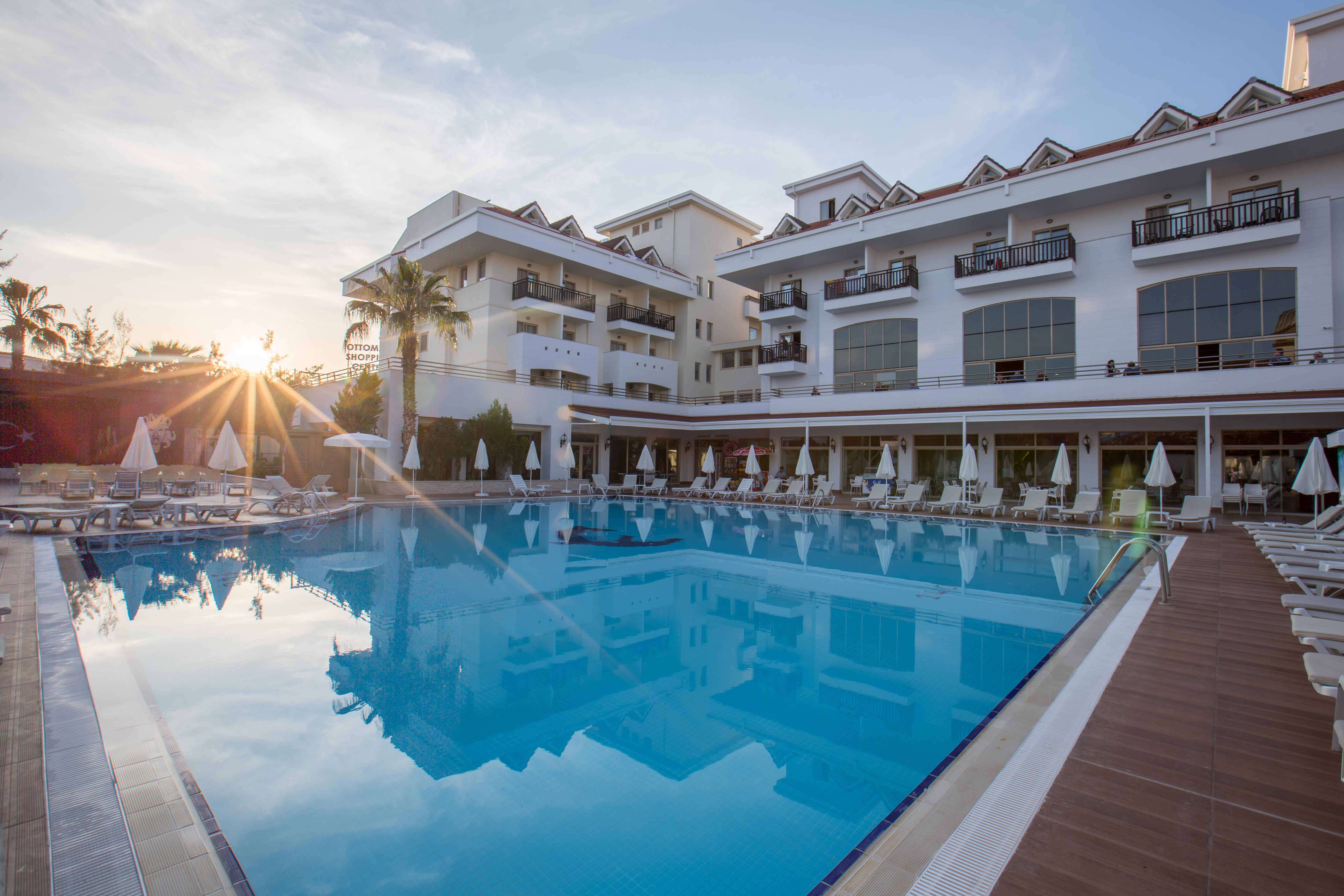 Aquamarin & 4* Side