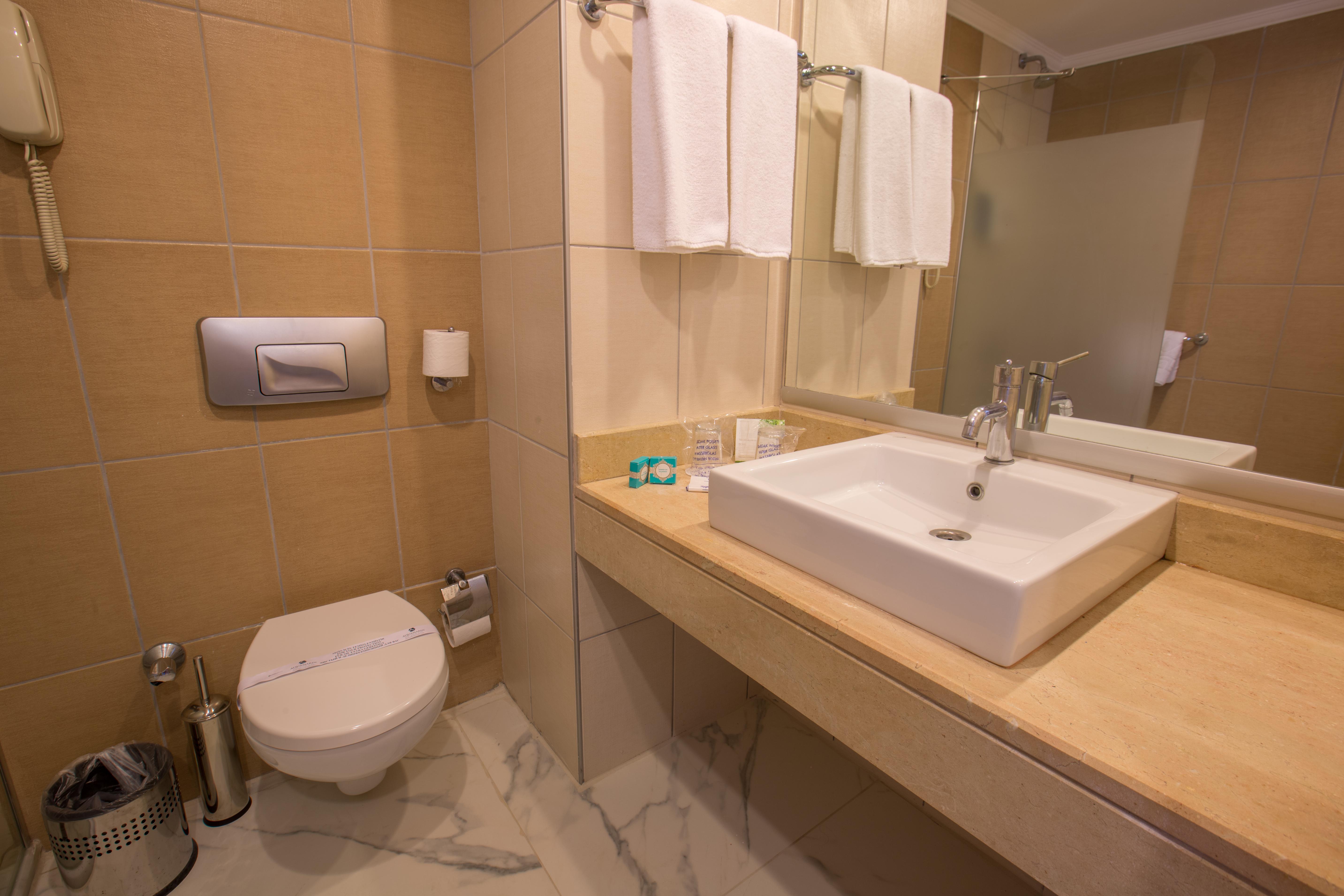 Aquamarin & Hotel 4*