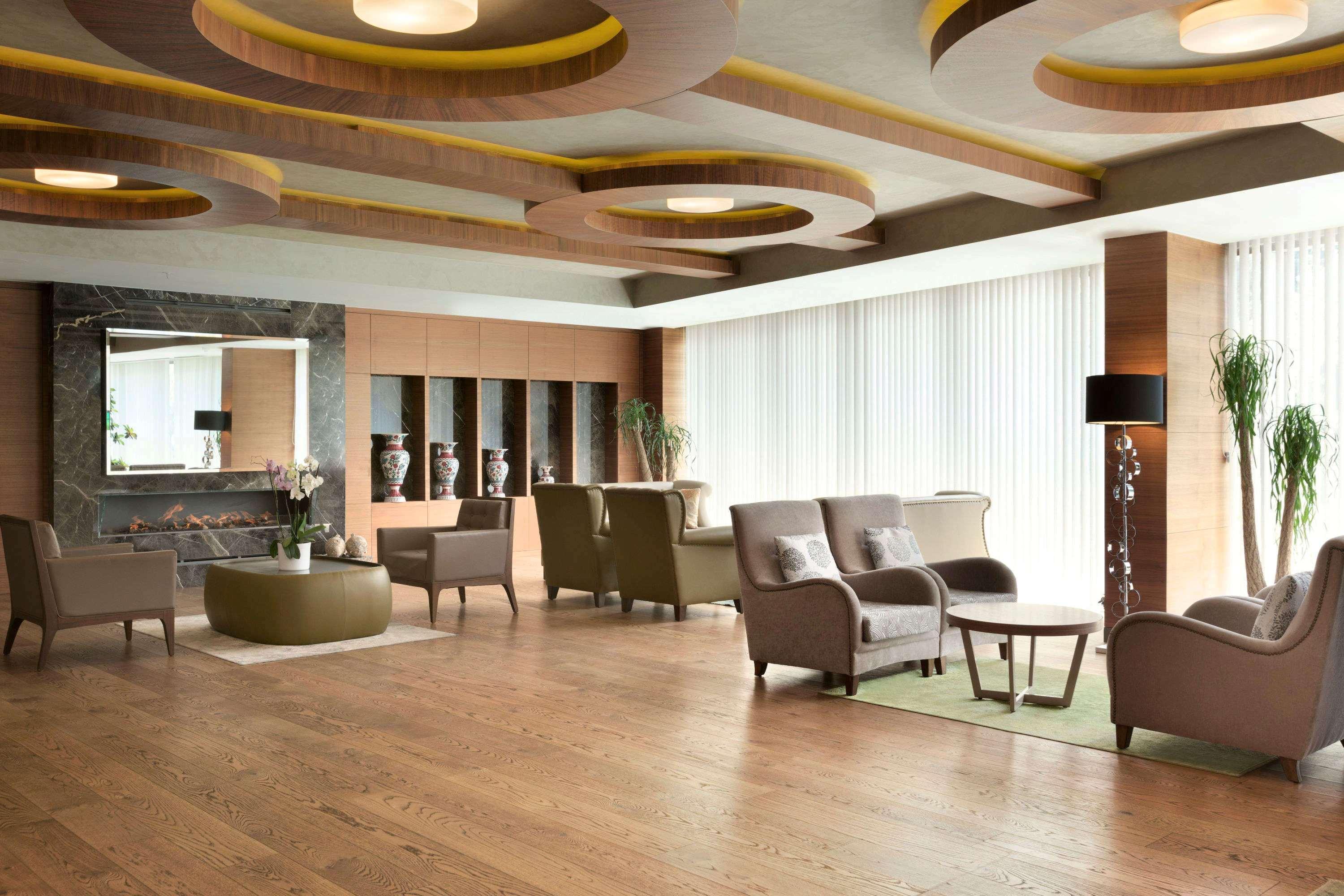 Ramada By Wyndham