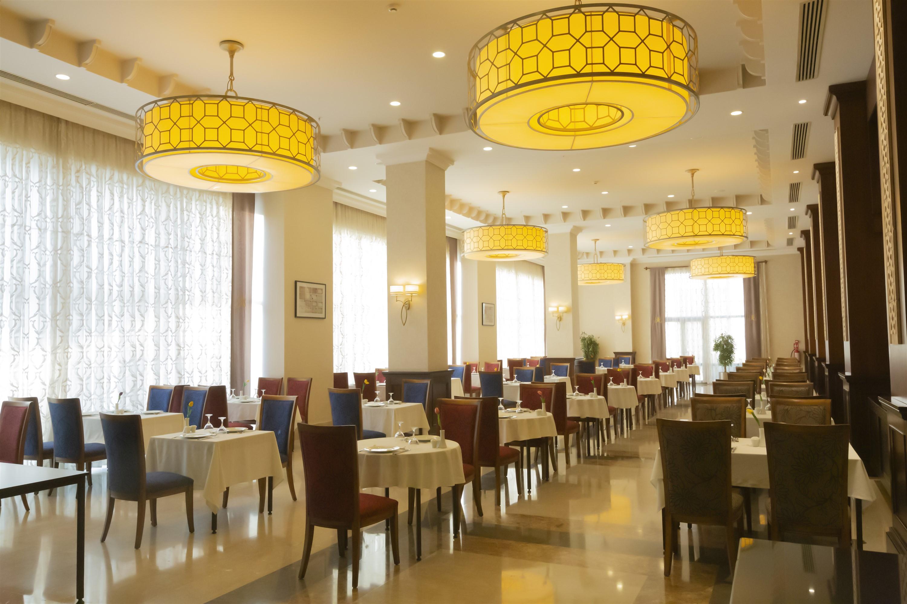Hotel Ramada Plaza By Wyndham 5*