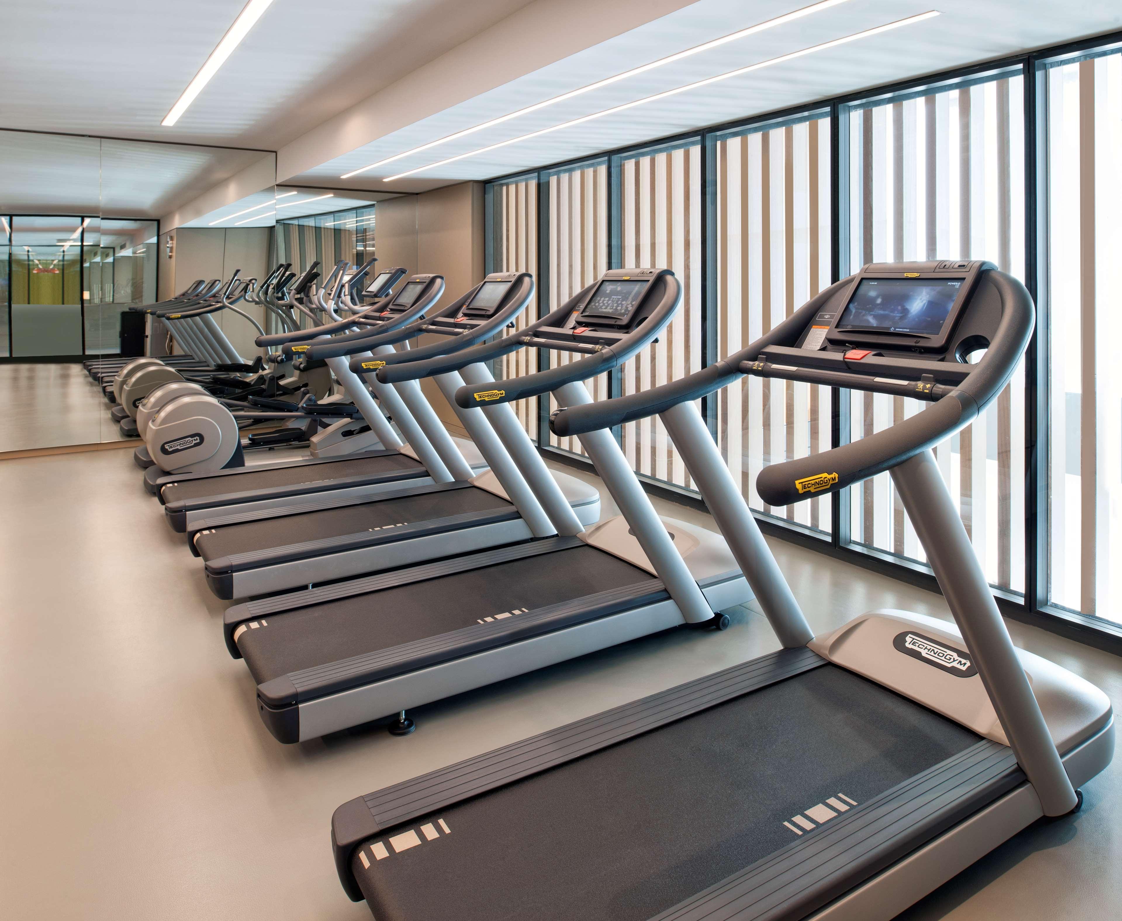 Hyatt House Hotel 4*