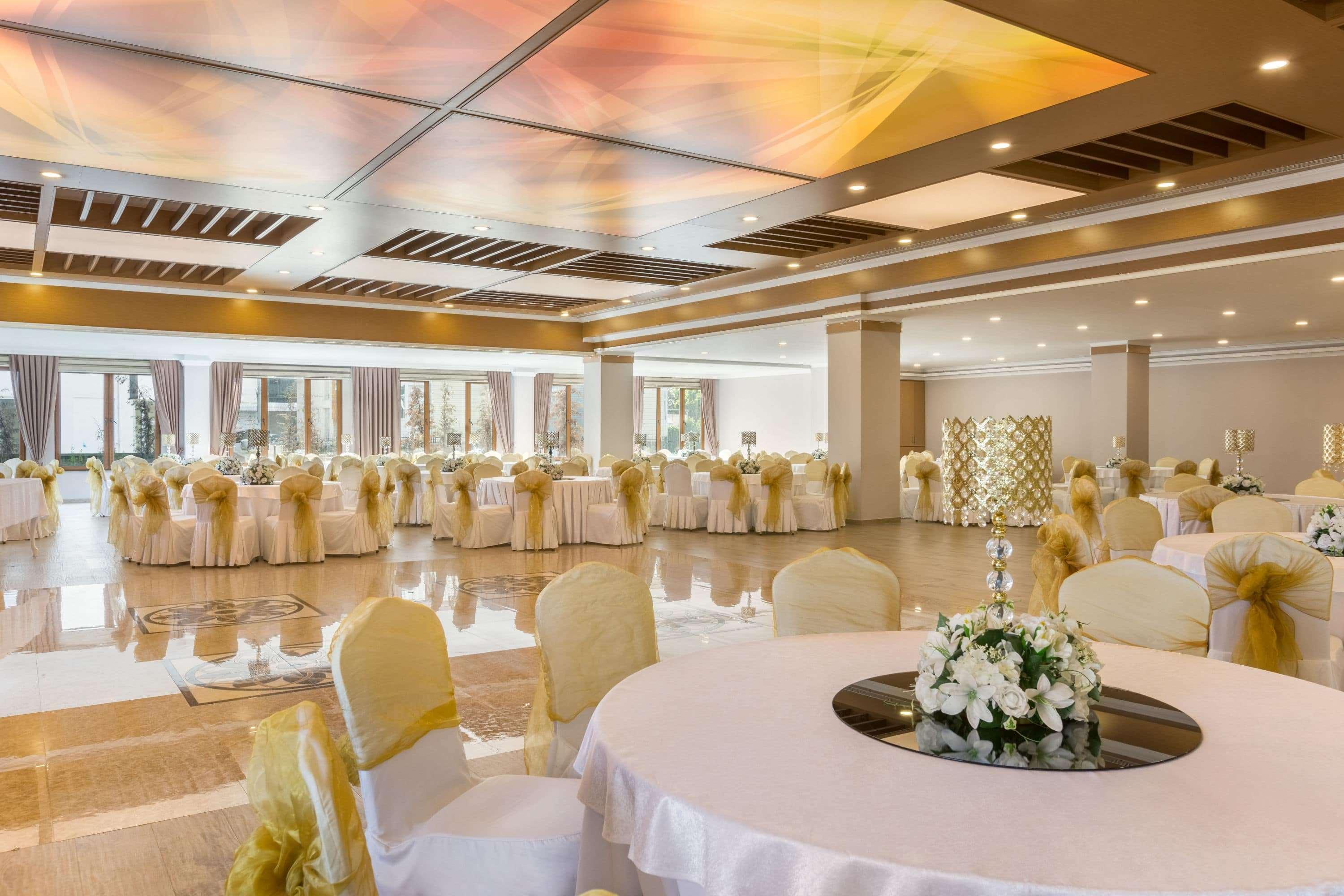 Ramada 4*