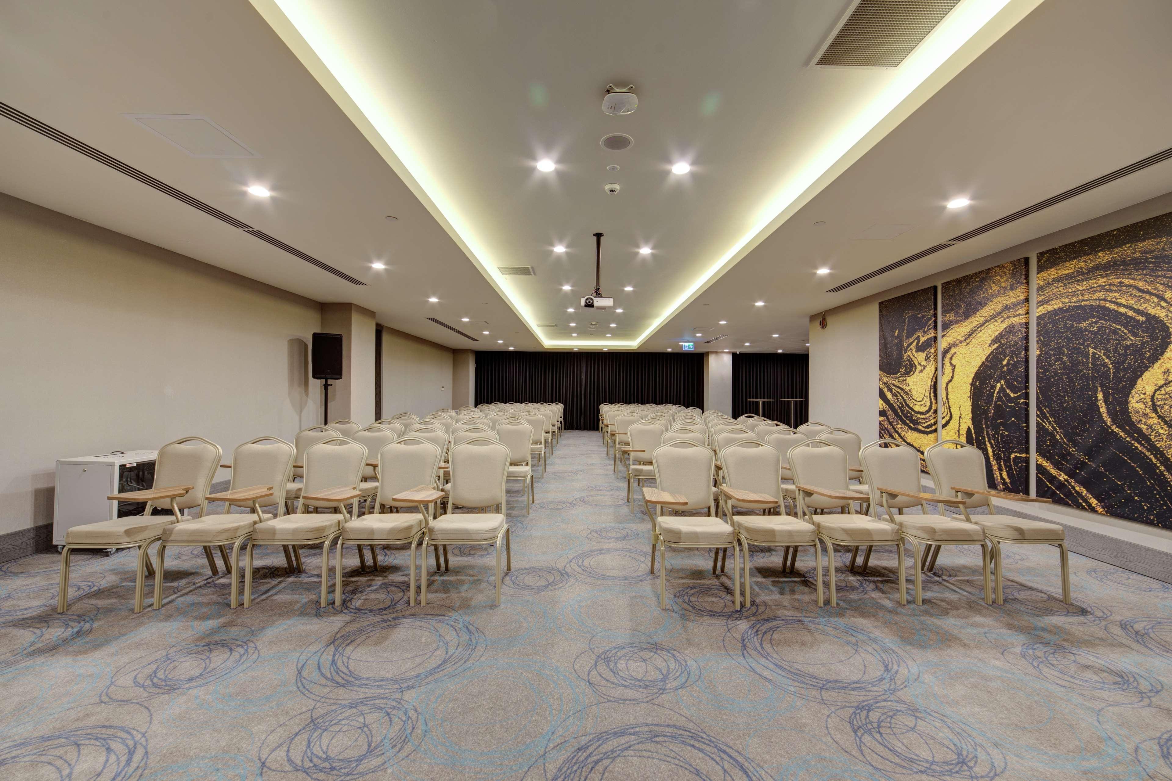 Doubletree By Hilton Hotel 4*