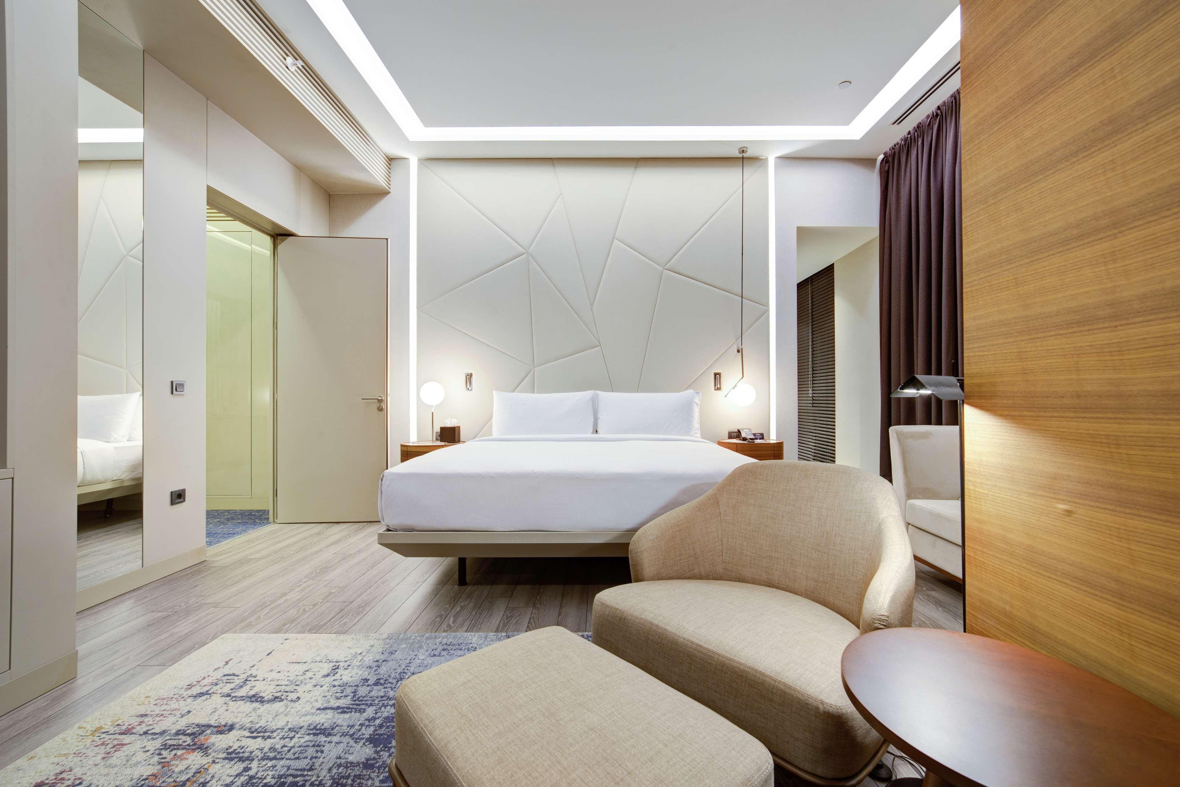 Doubletree By Hilton Hotel