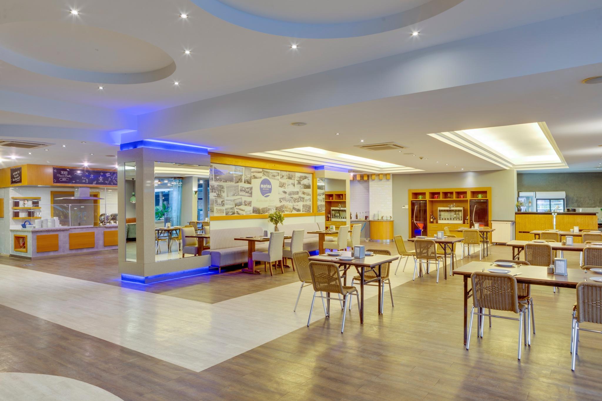 Hotel Marina 4*