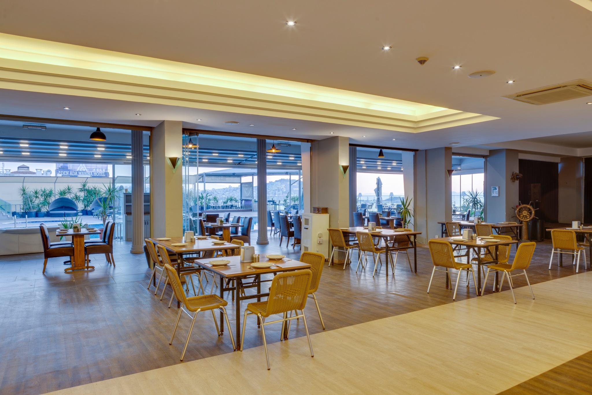 Hotel Marina 4*