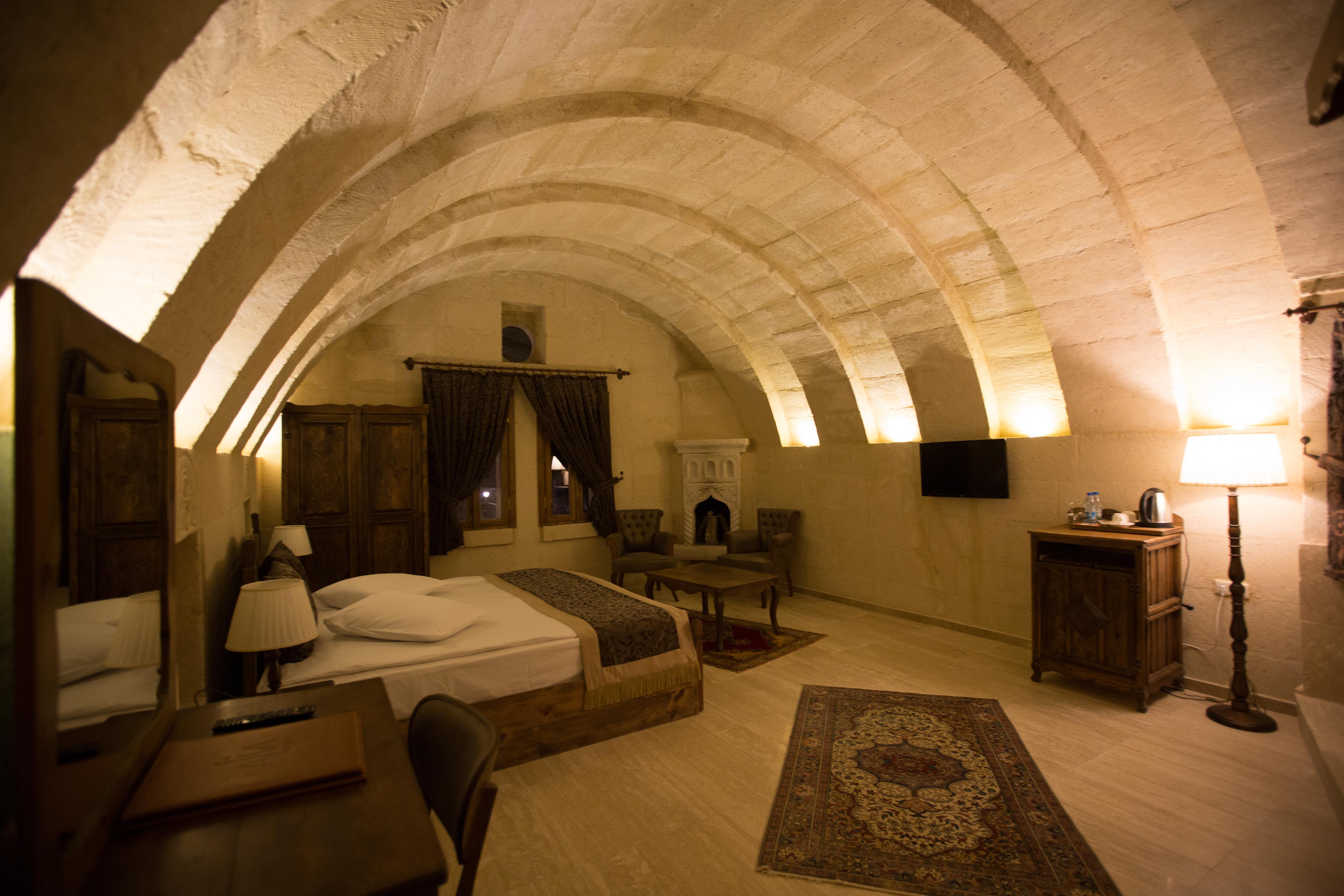 Kismet Cave Mansion Hotel