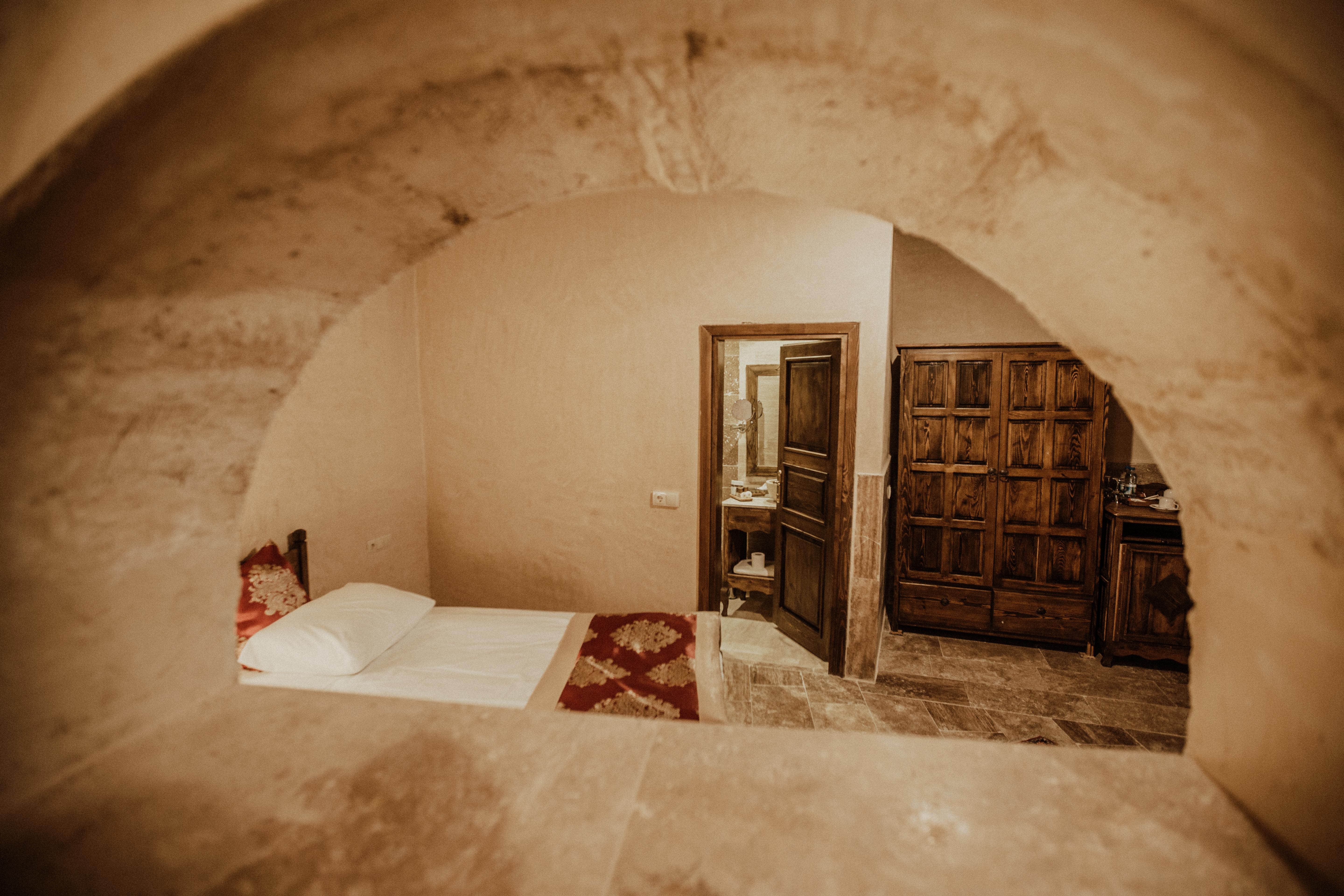 Kismet Cave Mansion Hotel