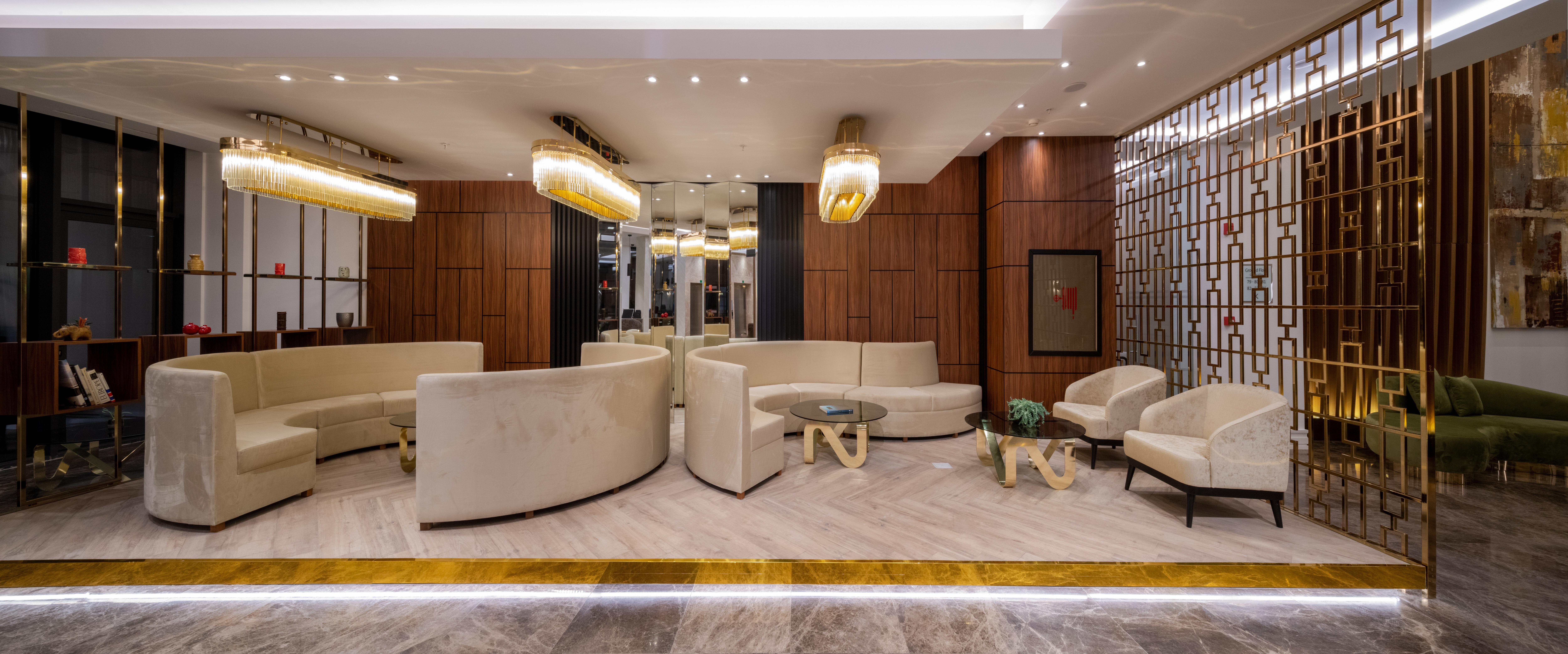 Movenpick Living West Hotel 5*