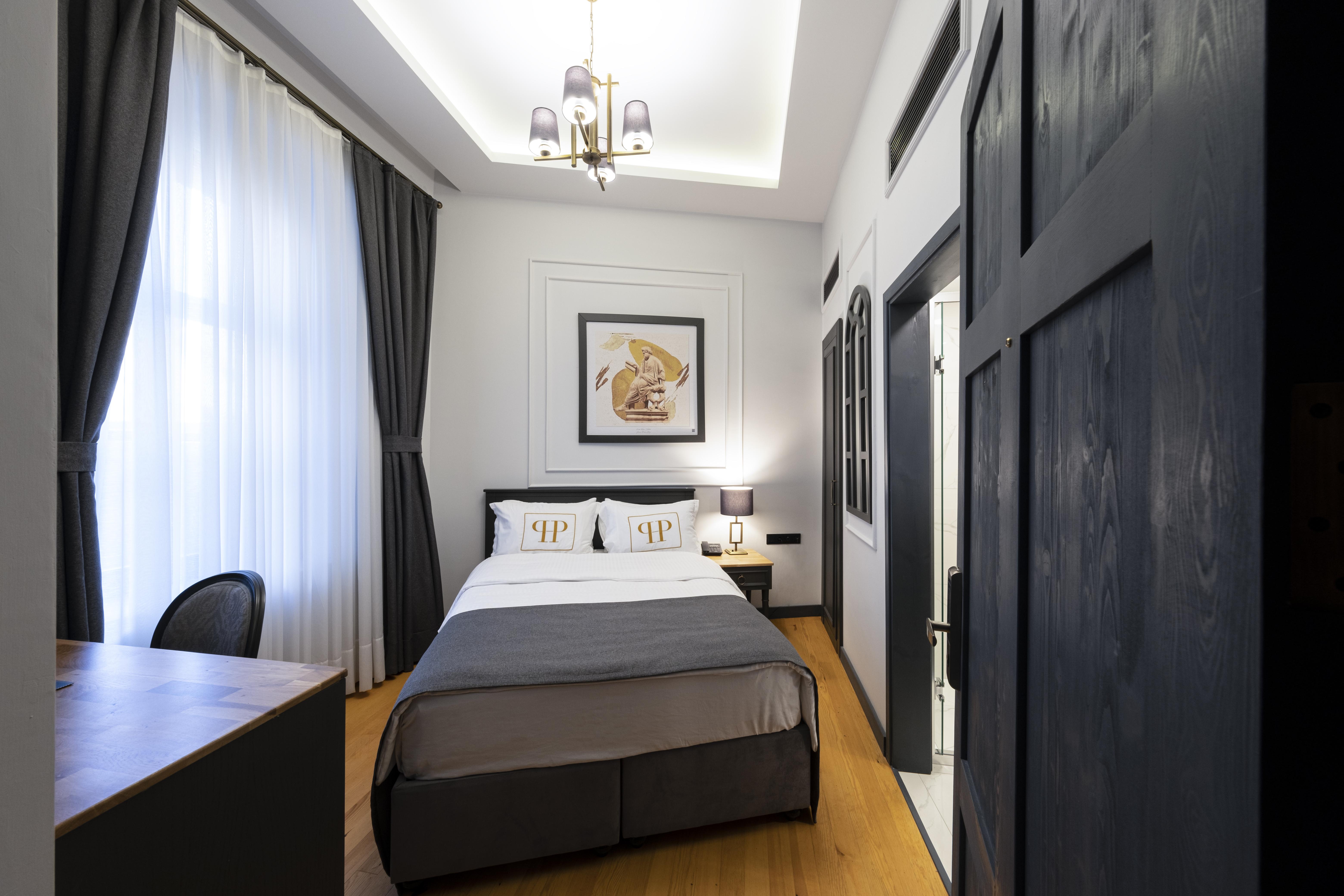 Hotel Ferman Port - Special Category