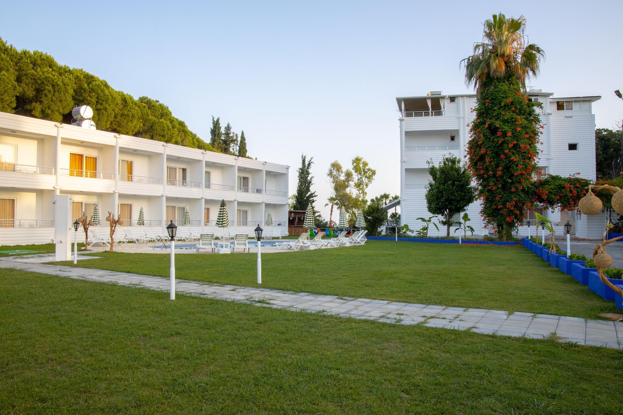Hotel Aroma Butik 3*
