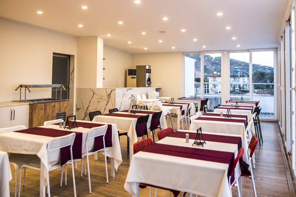 Belsun Hotel 3*
