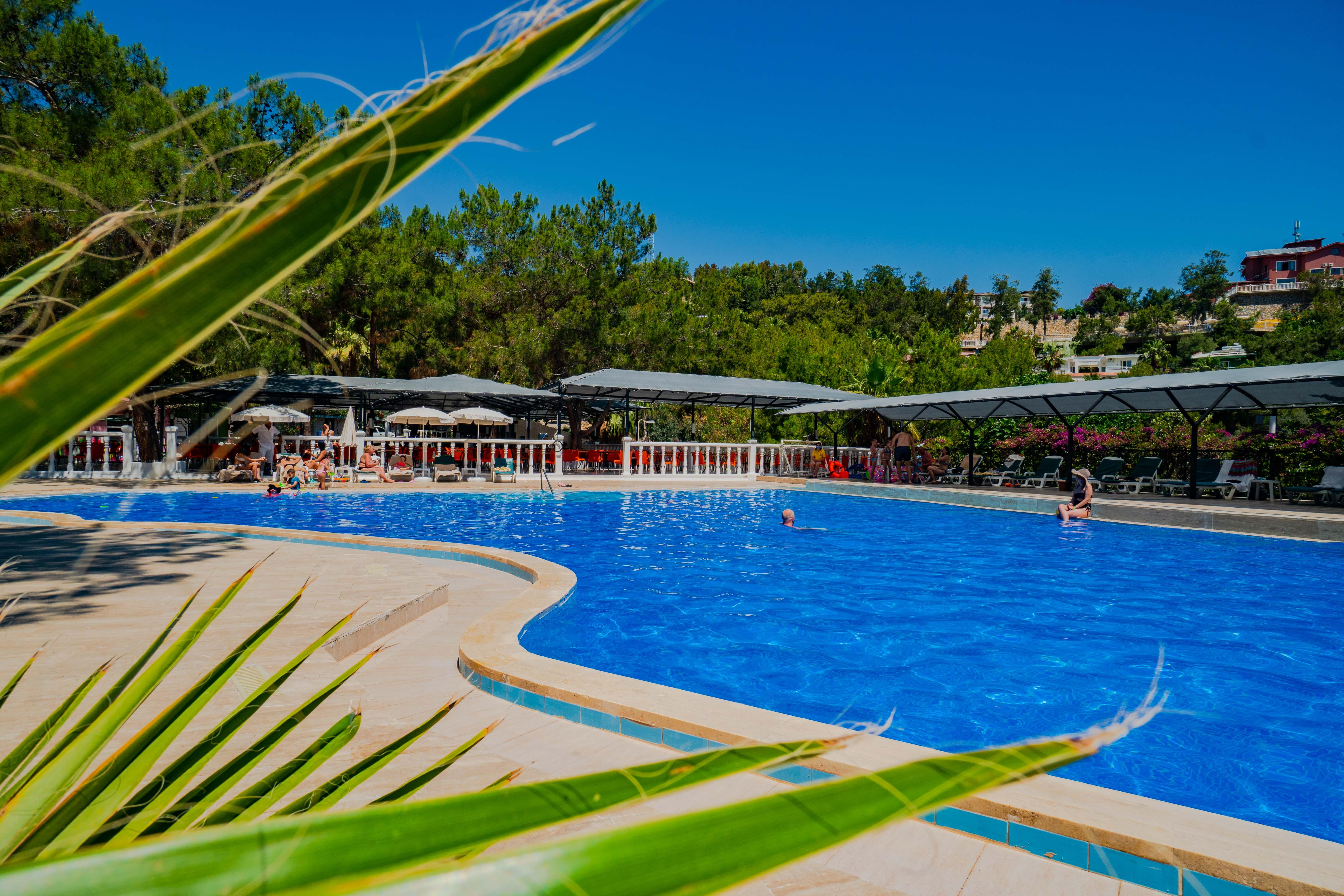 Hotel Senza Garden Club 5*