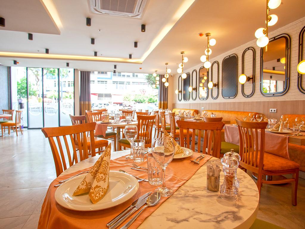 Hotel Old Town Point & 4*