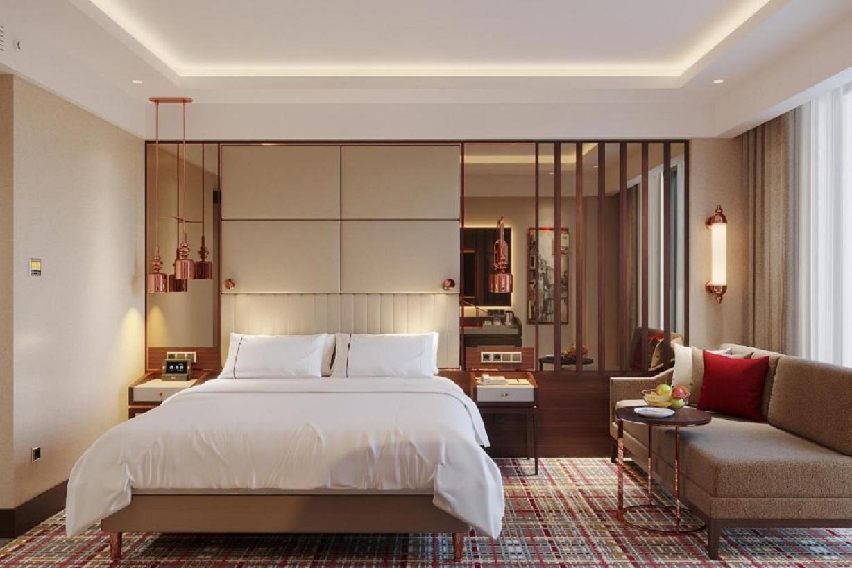 Moevenpick Airport 5*