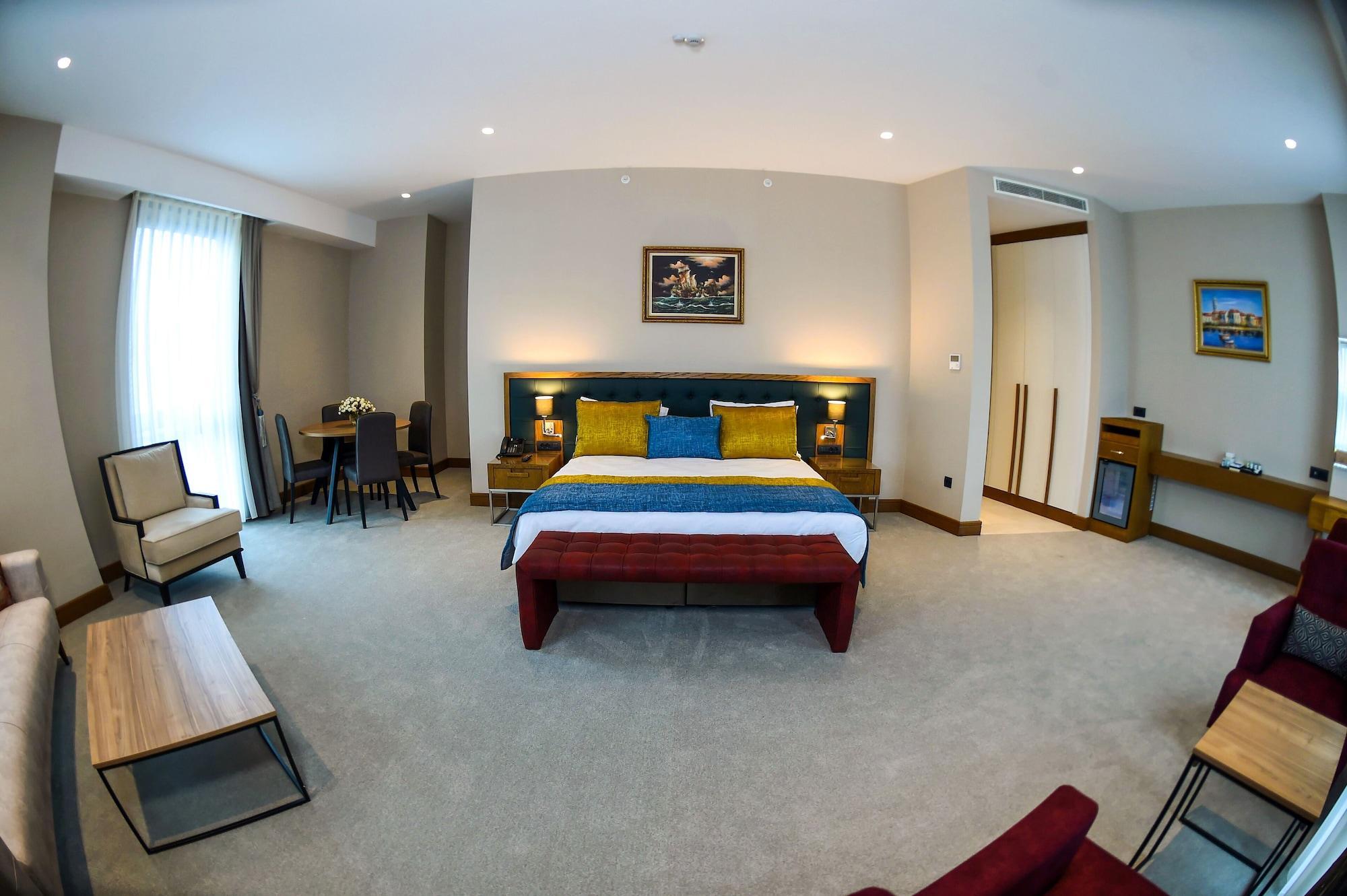 Cher & Taksim Hotel 5*