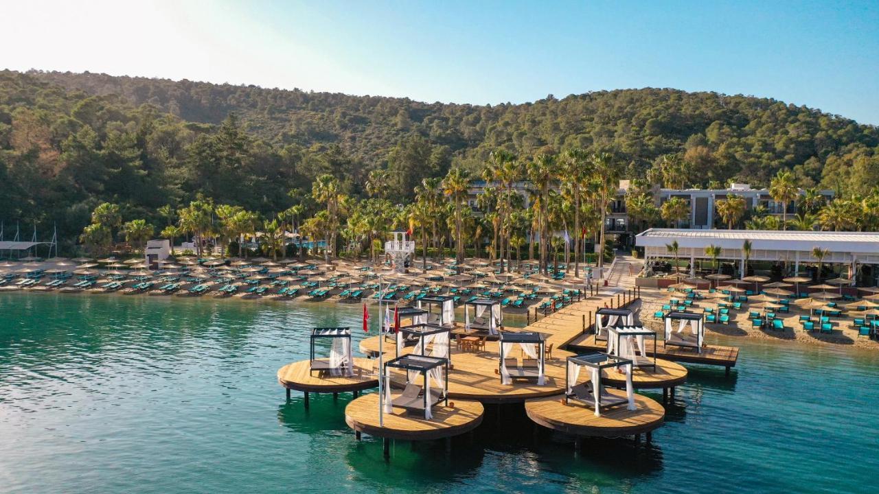 Bay & Guvercinlik (Bodrum)