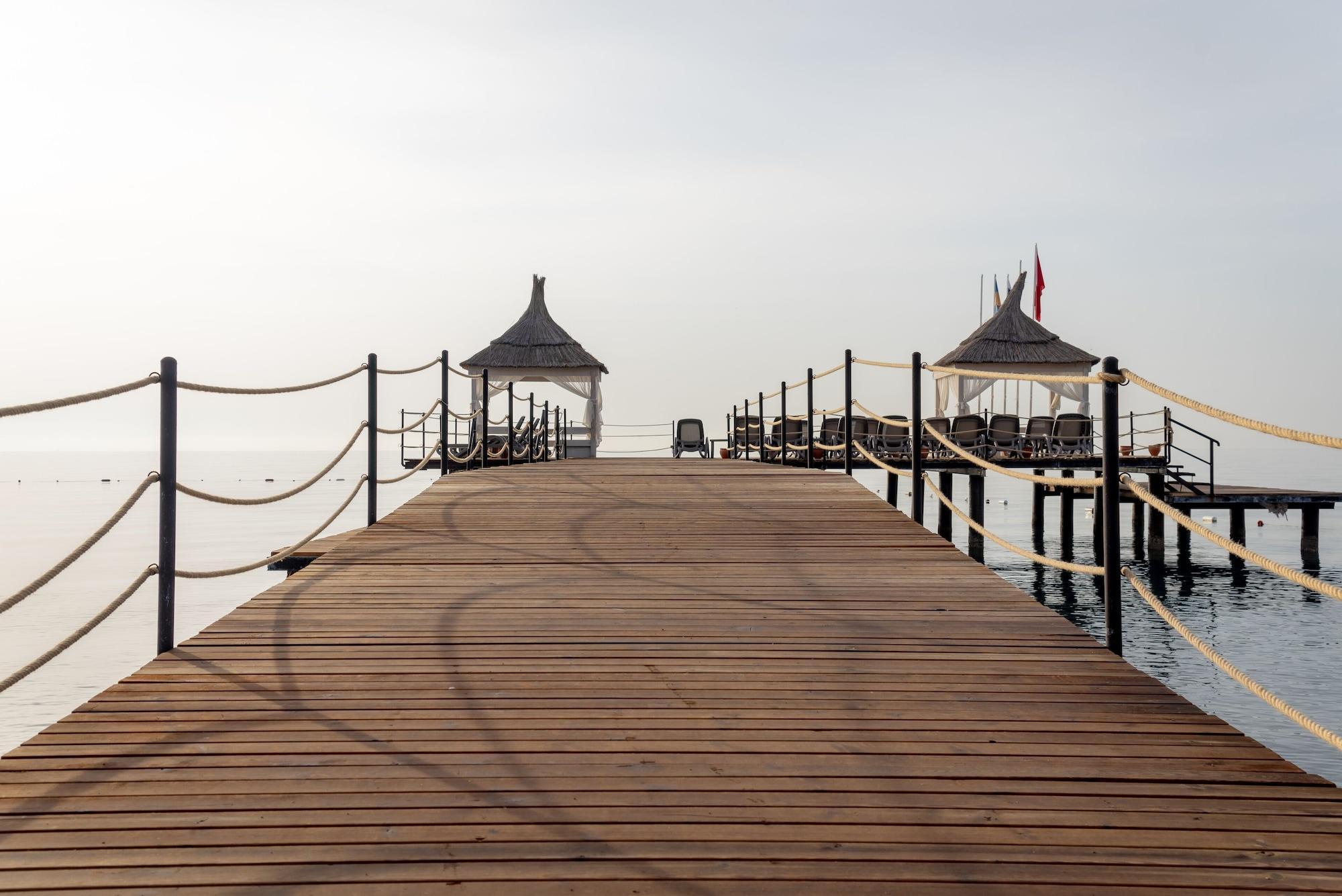 Hotel Diamonds Club Kemer 5*
