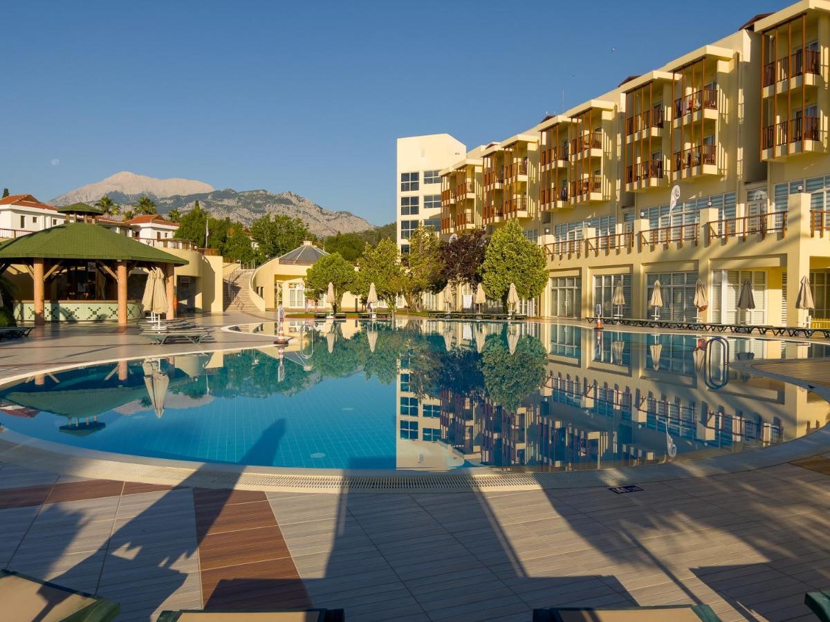 Aqi Hydros Club Hotel 5*