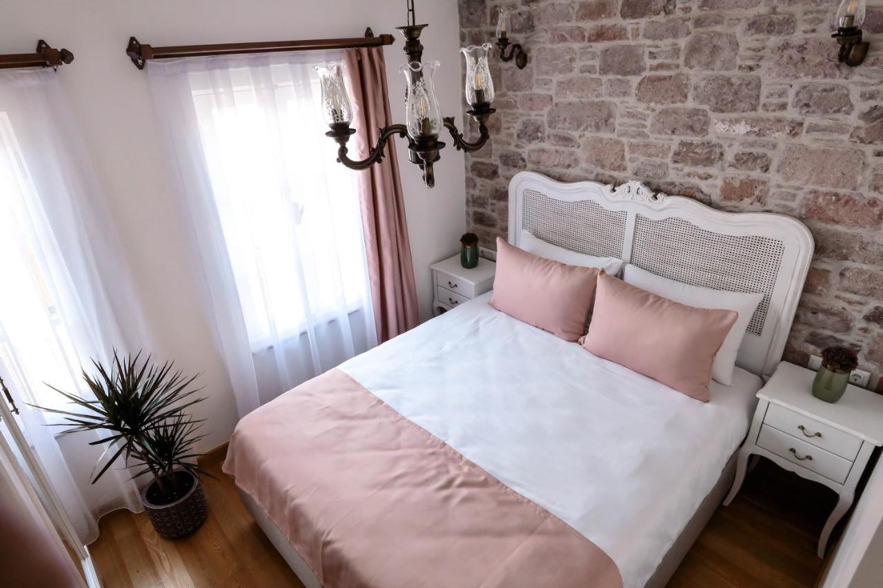 Hotel Baris Cunda *