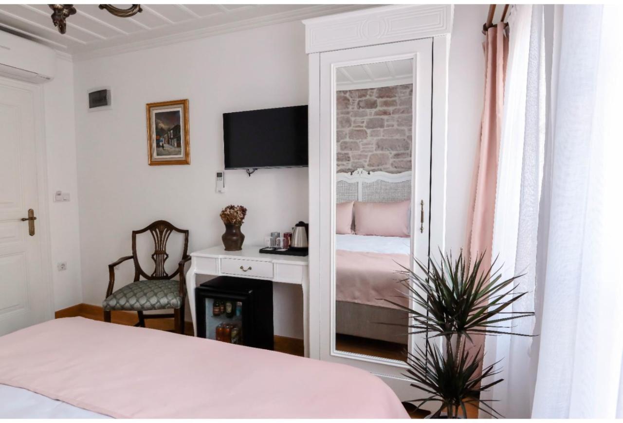Hotel Baris Cunda *