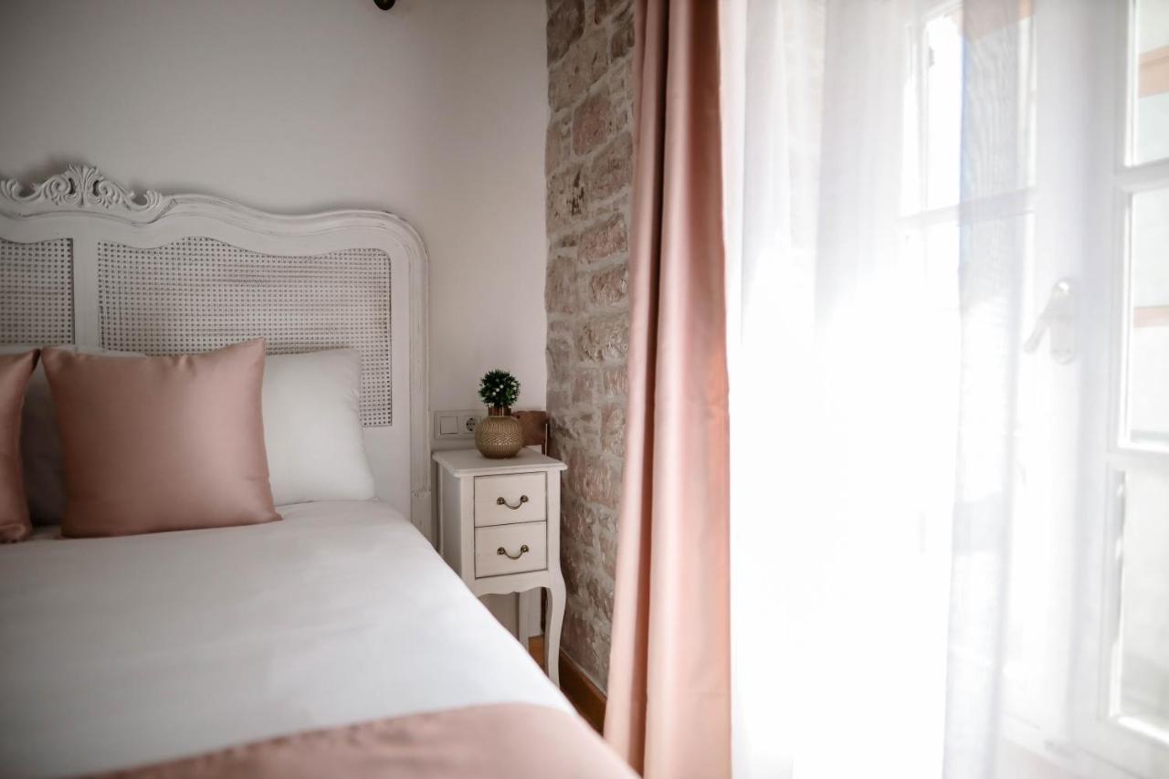 Baris Cunda Hotel