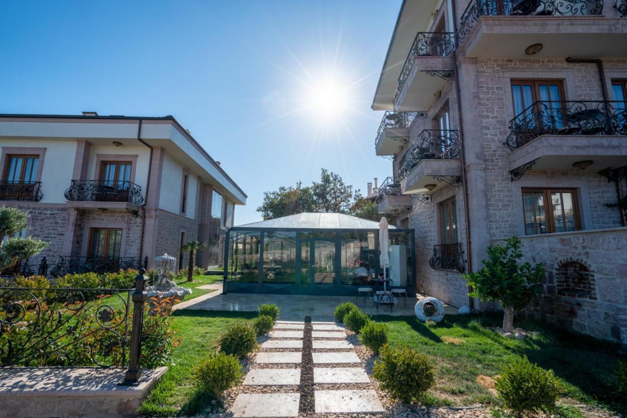 Cunda Baradiel * Ayvalik