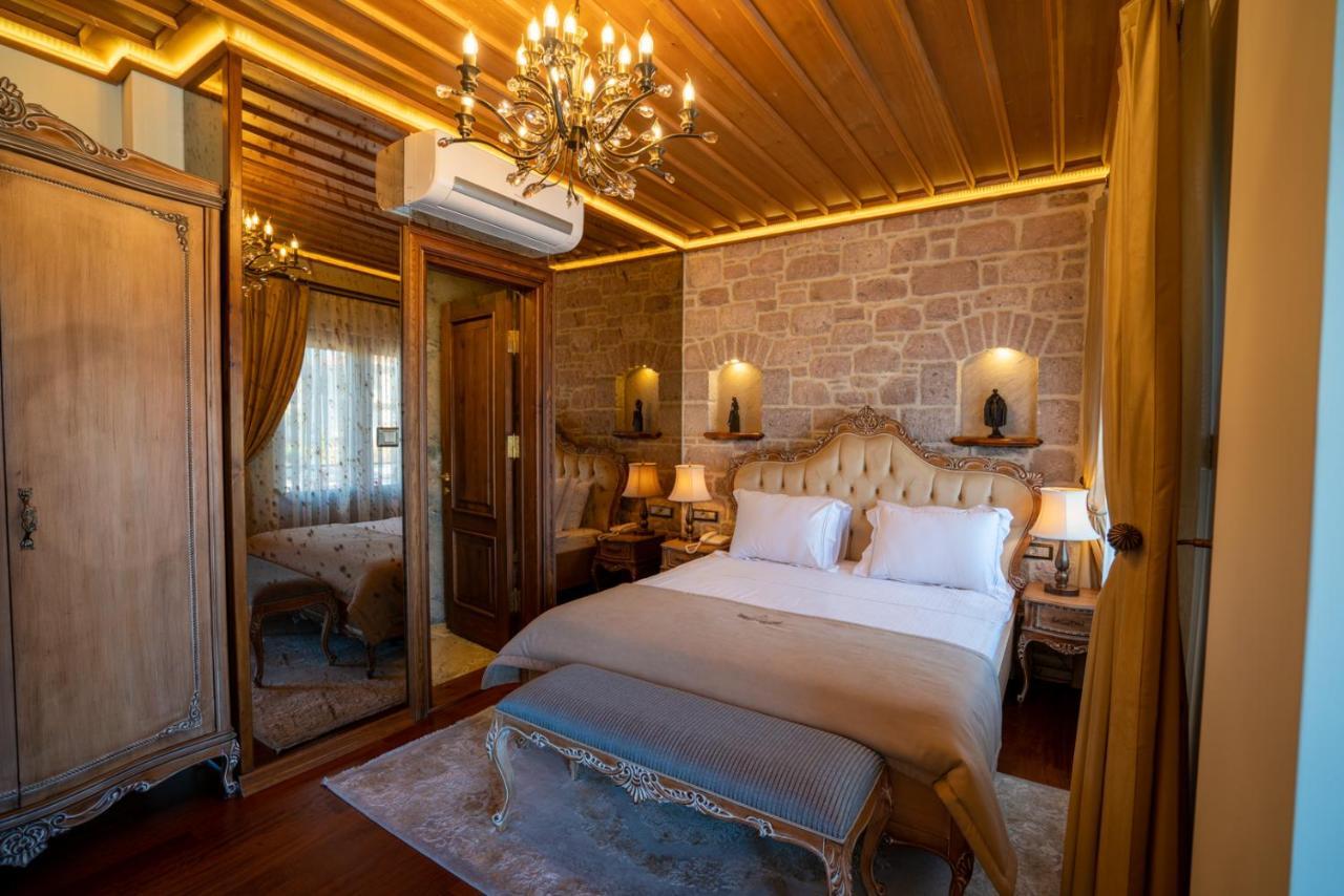 Hotel Cunda Baradiel *
