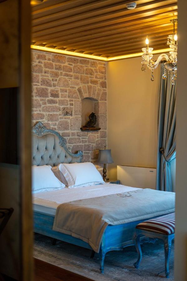 Hotel Cunda Baradiel *