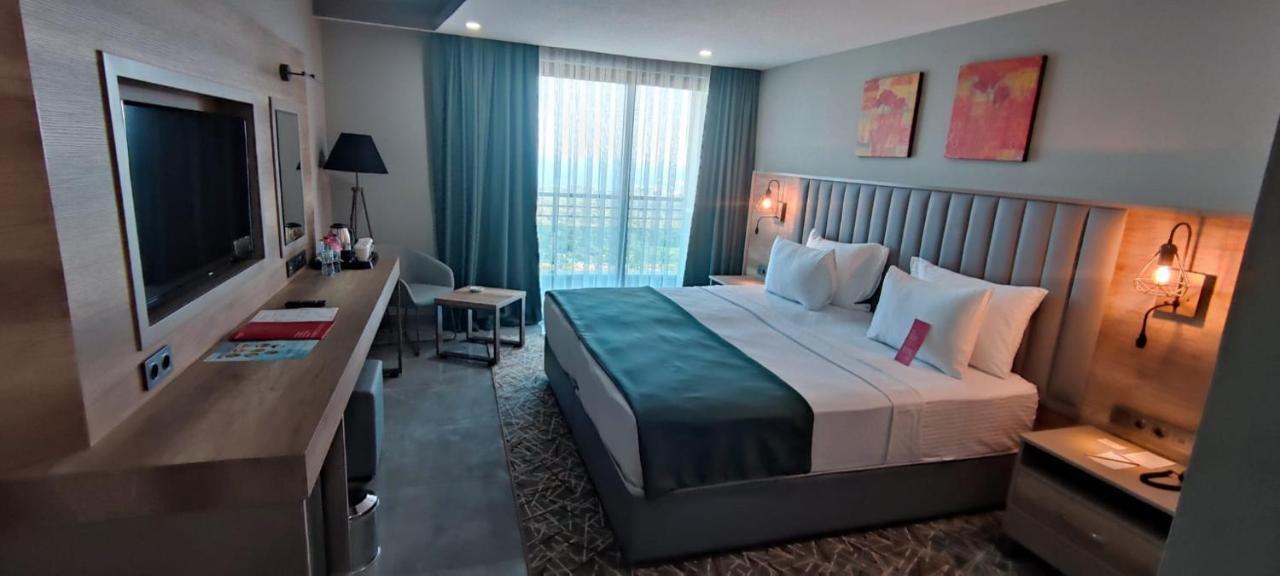 Ramada By Wyndham 3* Kizkalesi