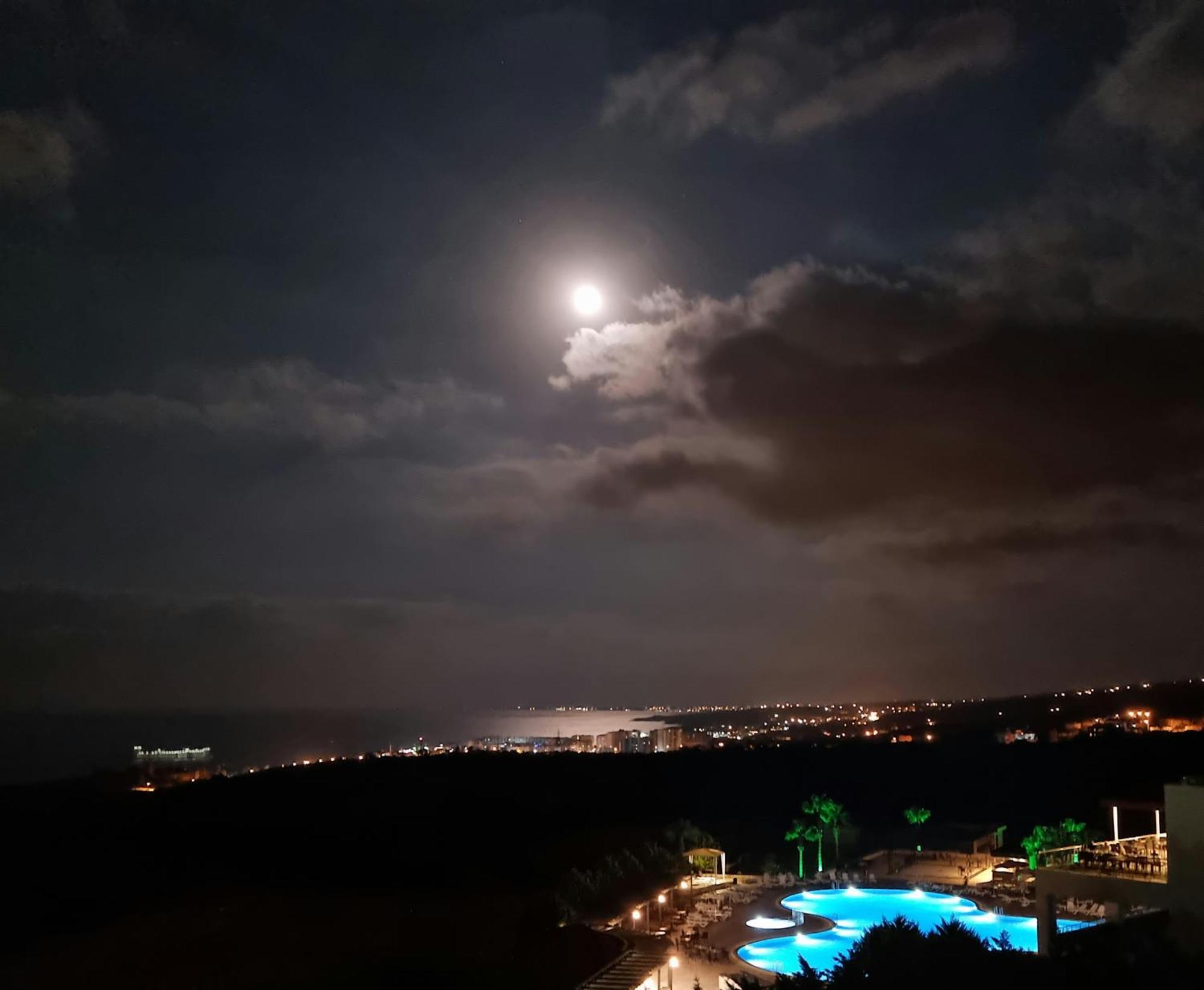 Ramada By Wyndham 3*